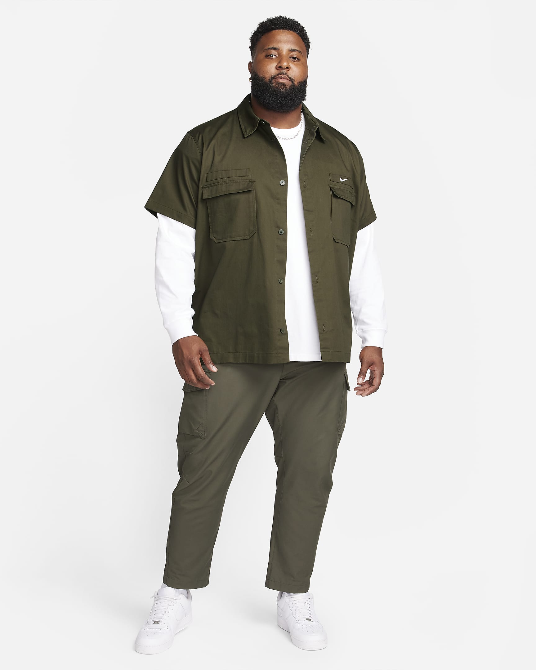 Nike Life Men's Woven Military Short-Sleeve Button-Down Shirt. Nike UK