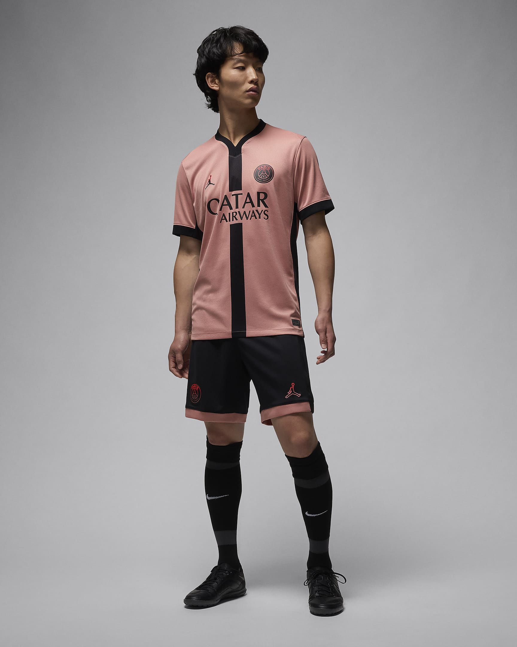 Paris Saint-Germain 2024/25 Stadium Third Jordan Dri-FIT Replica-fodboldshorts til mænd - sort/Rust Pink/Rust Pink