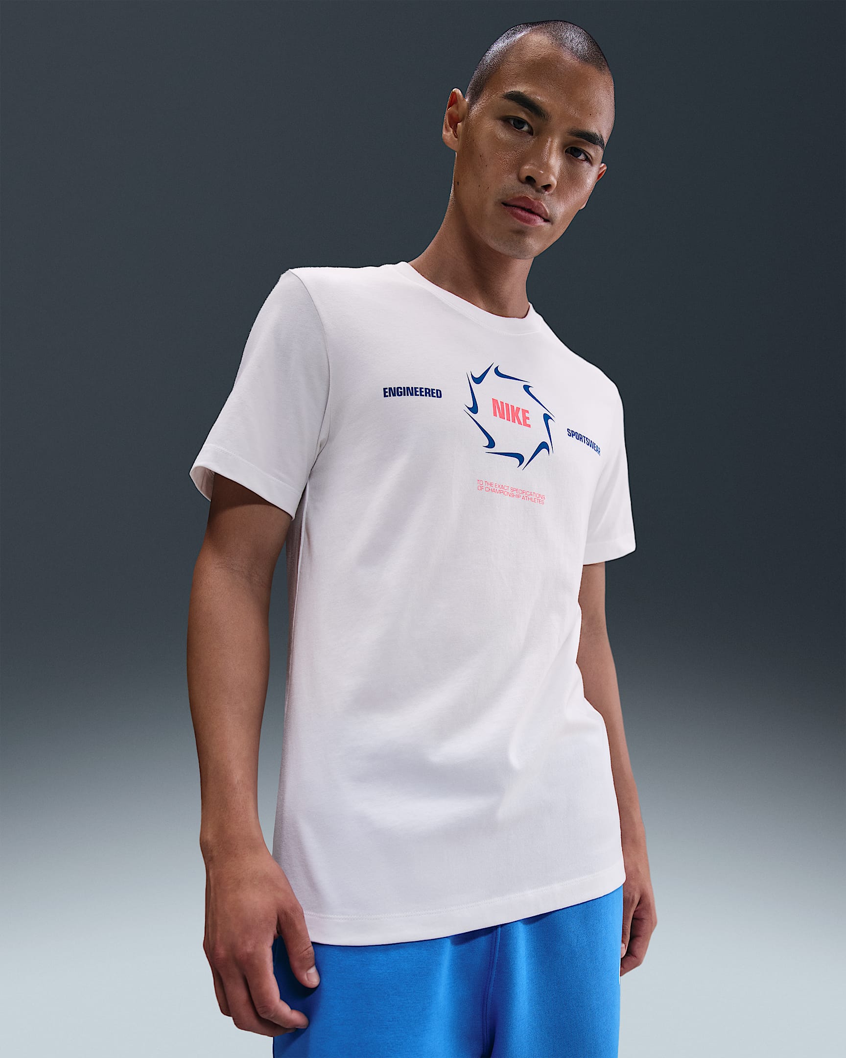 Nike Sportswear Men's T-Shirt - White