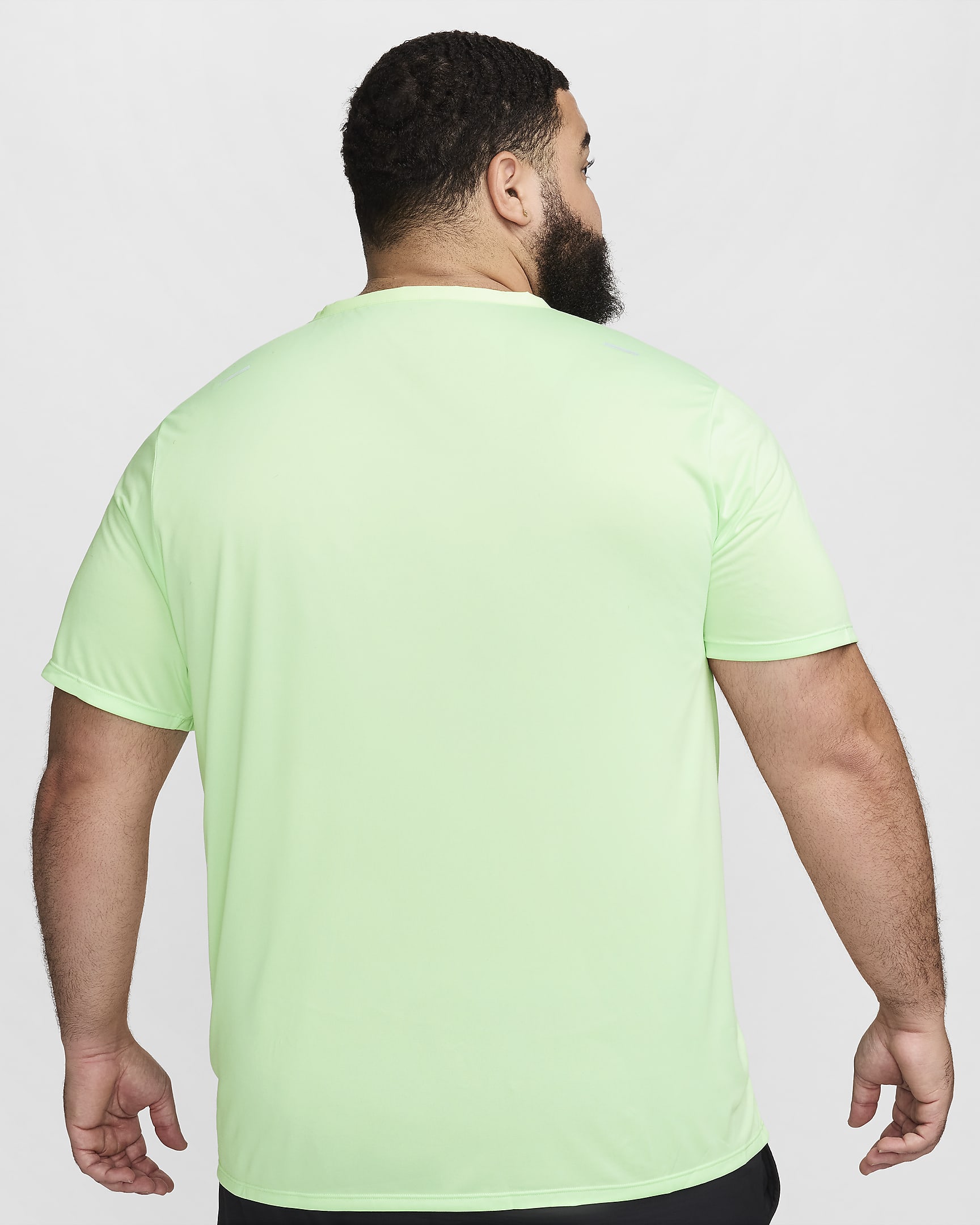 Nike Rise 365 Camiseta de running de manga corta Dri-FIT - Hombre - Vapor Green
