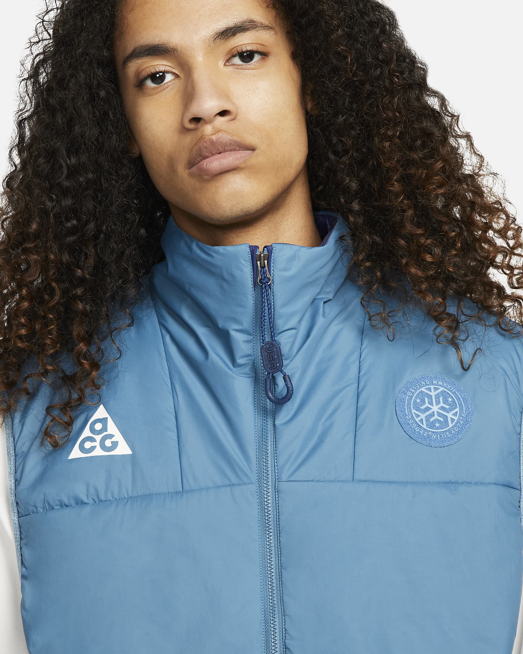 Nike ThermaFIT ACG "Rope De Dope" Packable Insulated Vest.