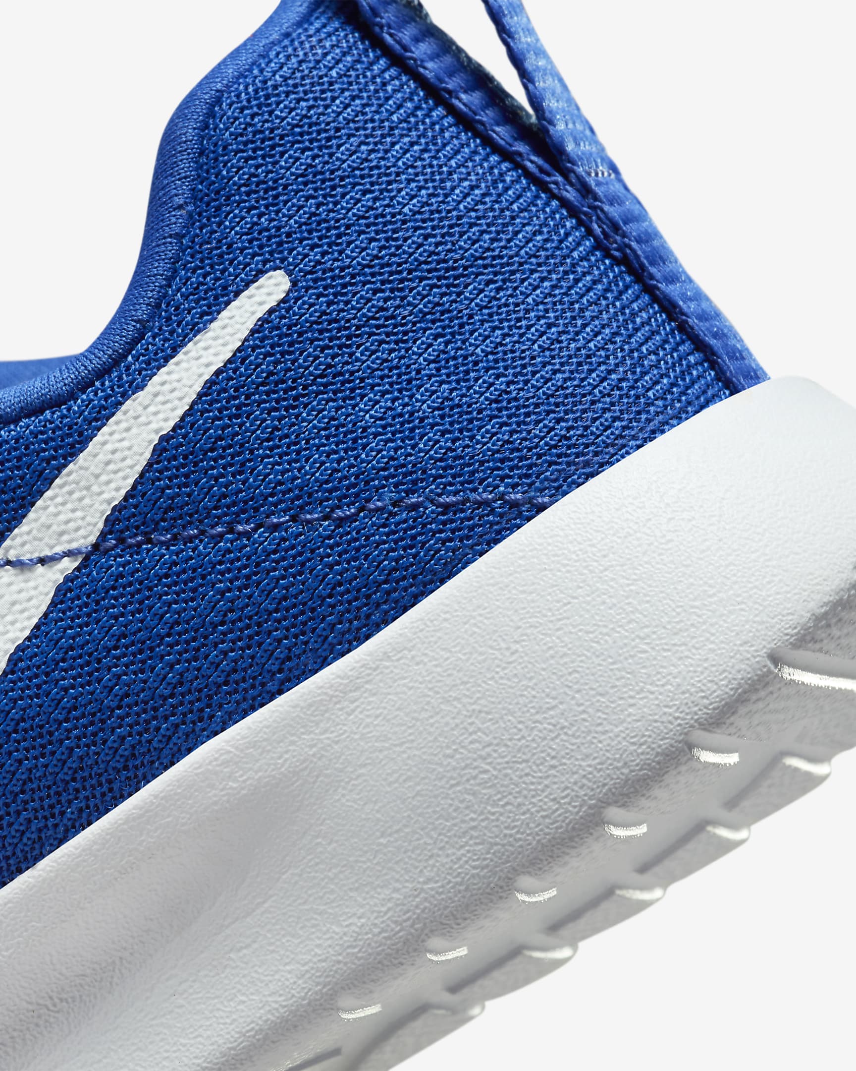 nike tanjun