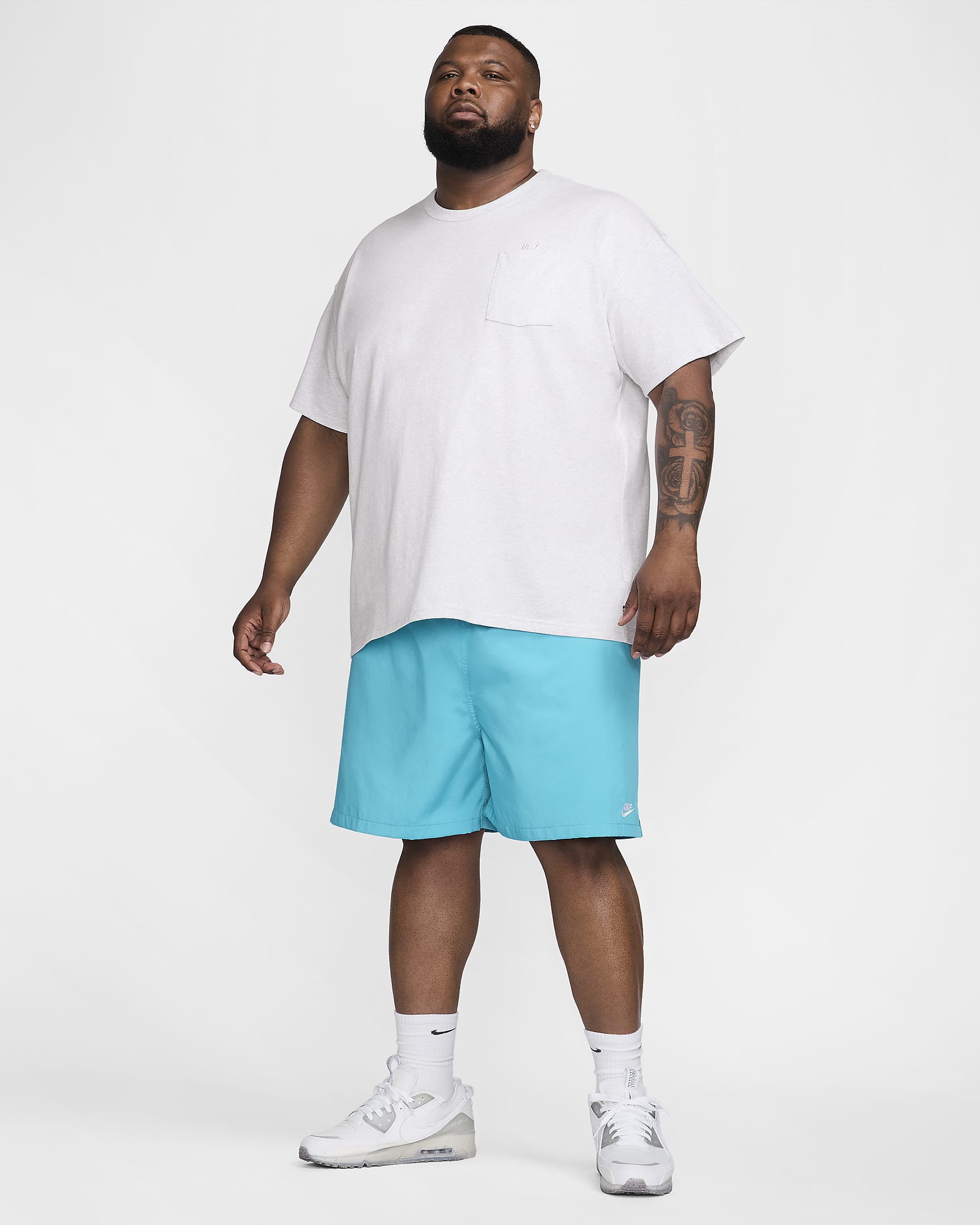 mens nike pocket t shirt