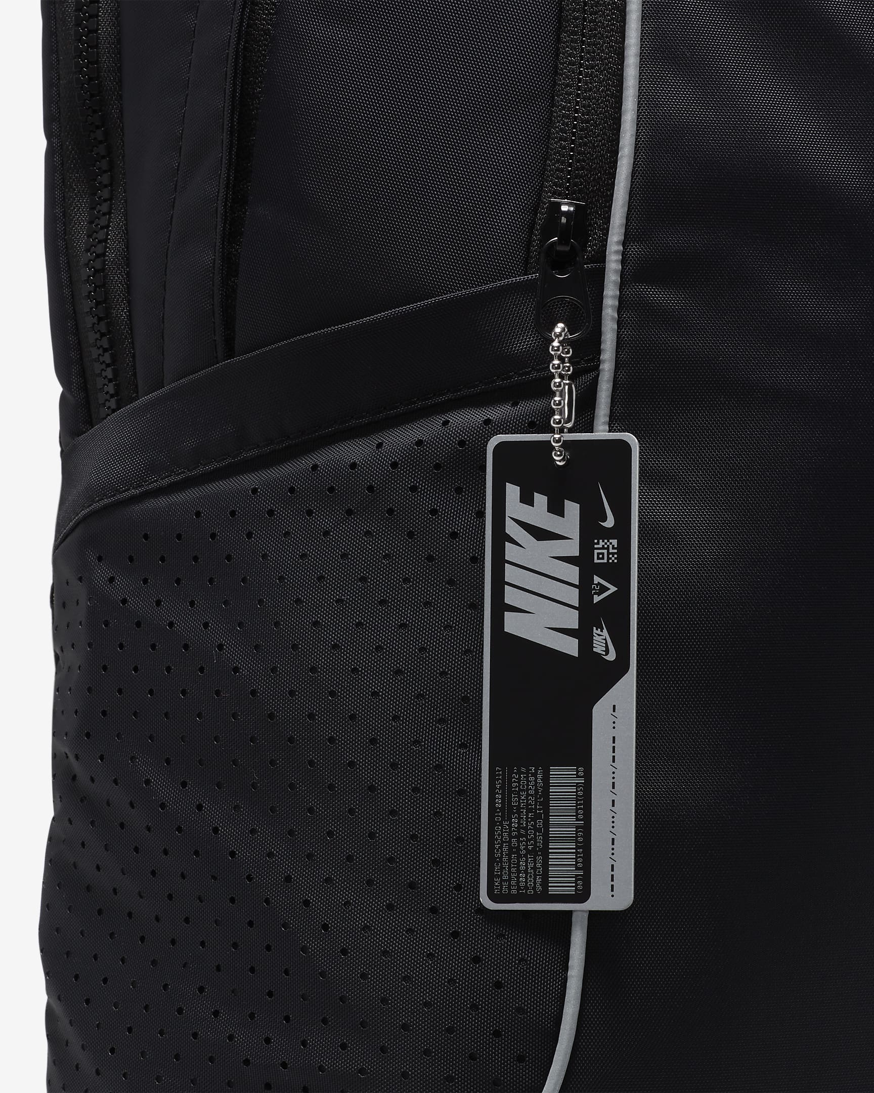 Nike Sportswear Essentials Backpack (20L). Nike BG