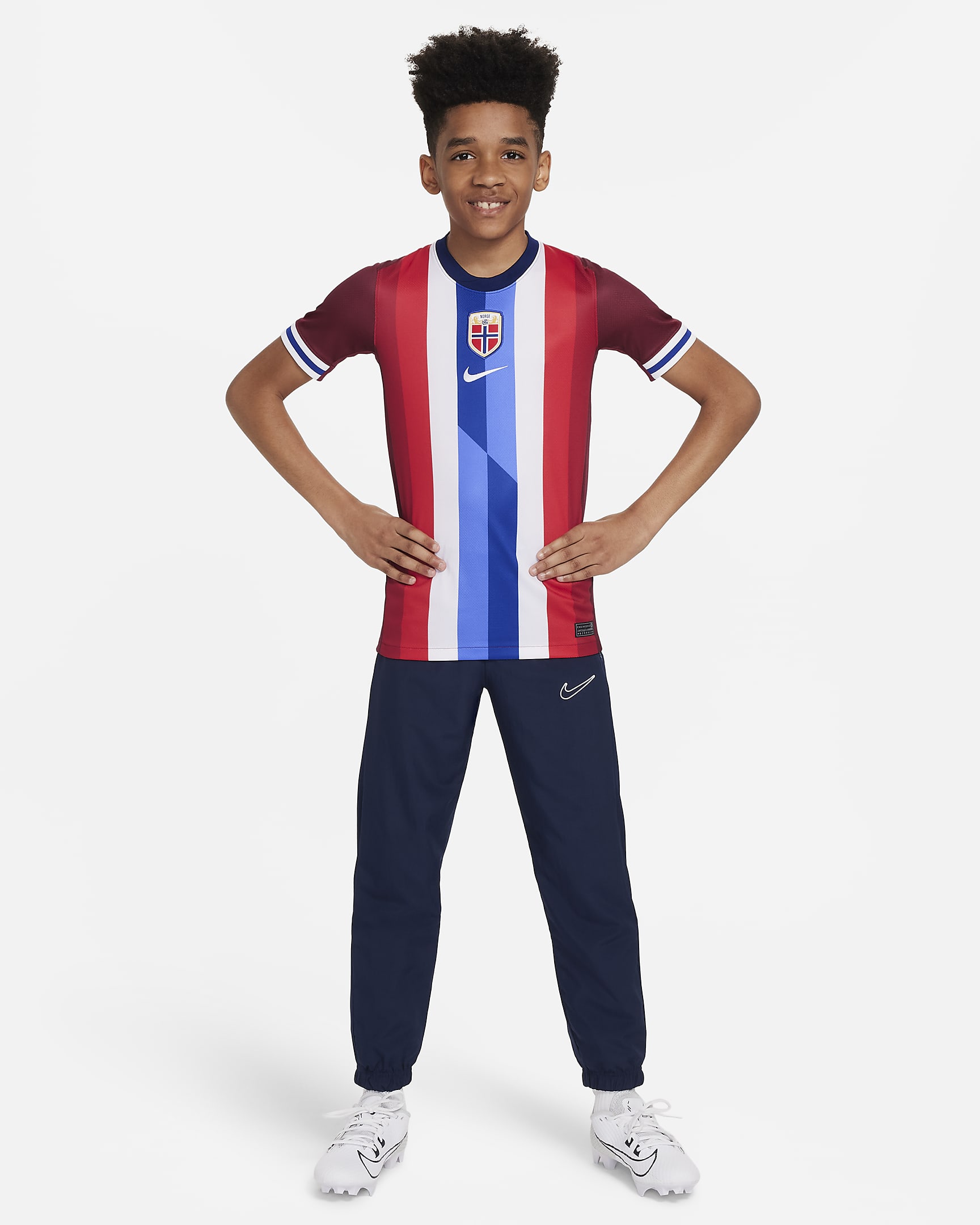 Norge 2024/25 Stadium Nike Dri-FIT Replica fotballdrakt til store barn (herrelaget, hjemmedrakt) - Team Red/Blue Void/Hvit