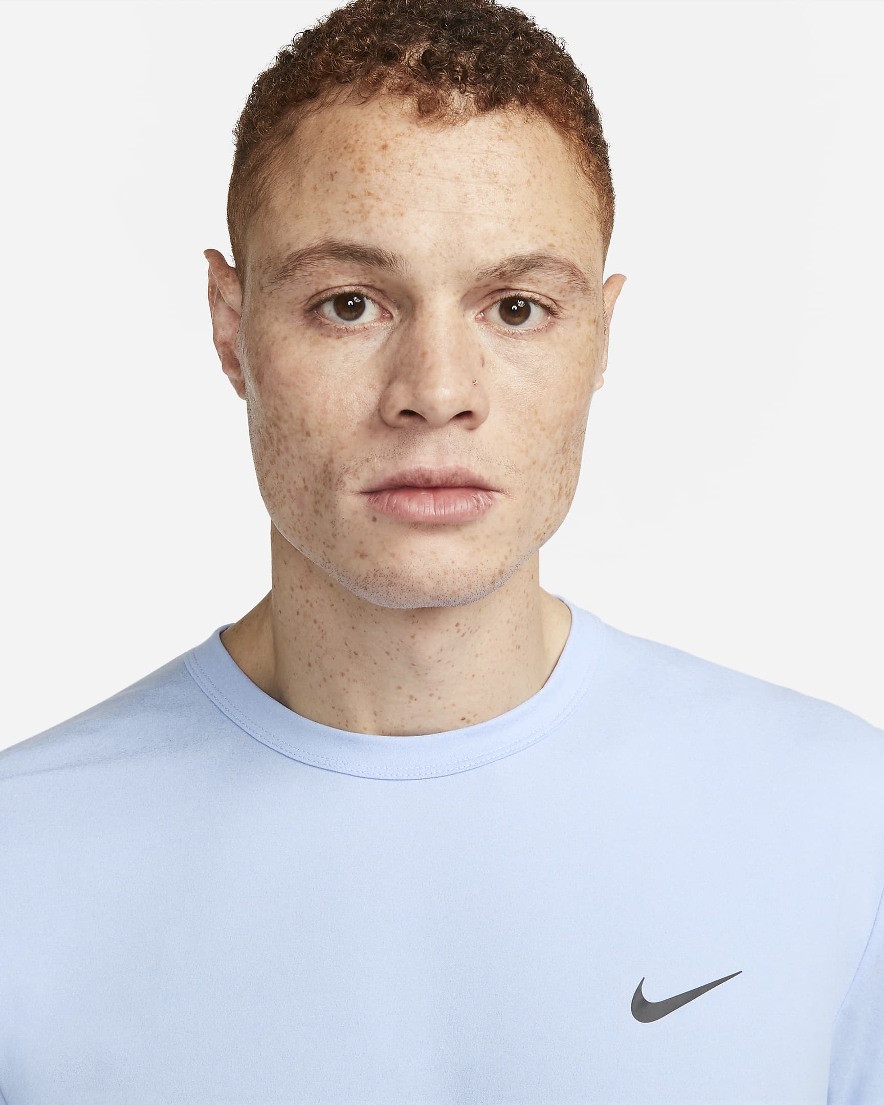 Nike Hyverse Men's Dri-FIT UV Short-sleeve Versatile Top. Nike UK