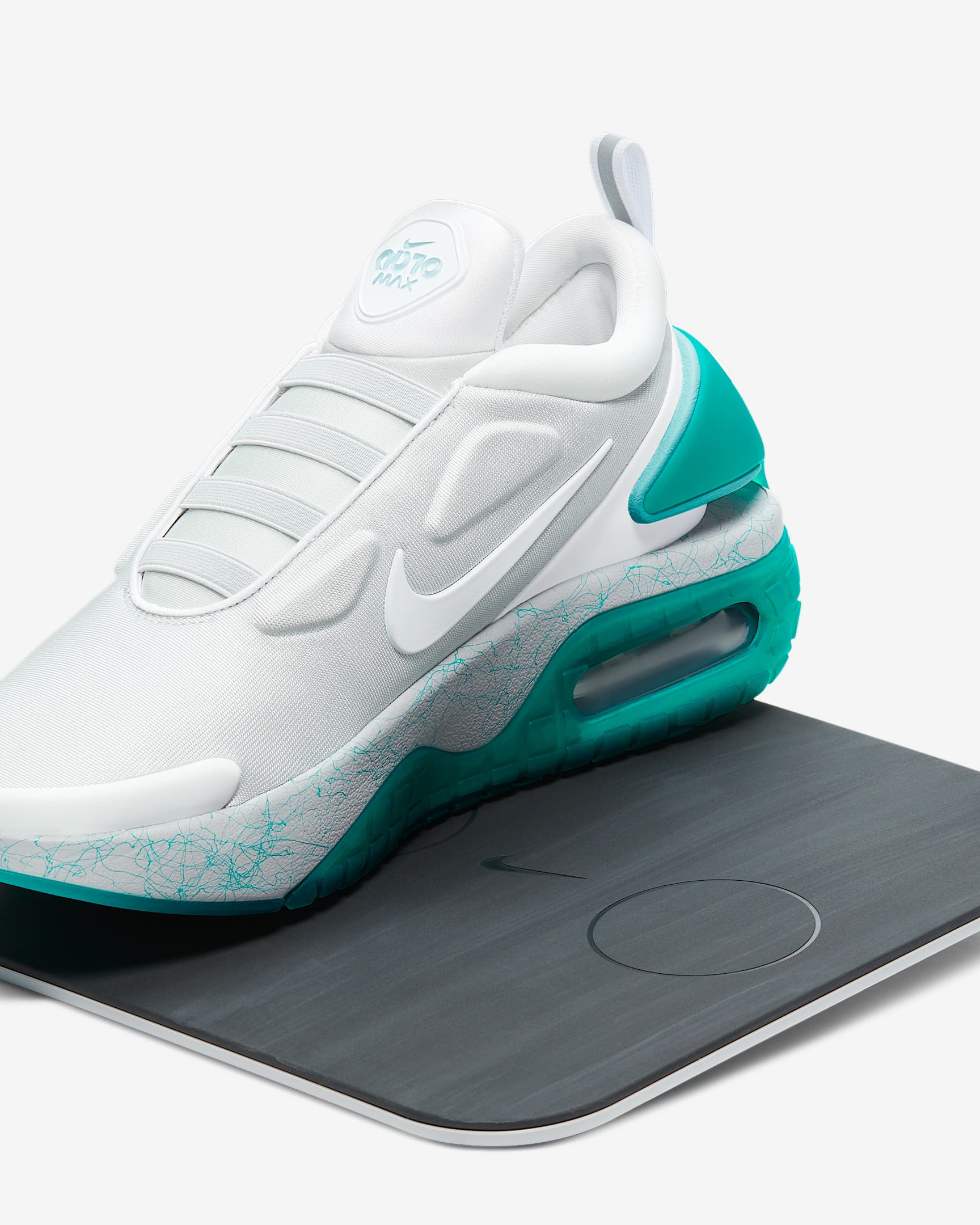 mens nike adapt auto max