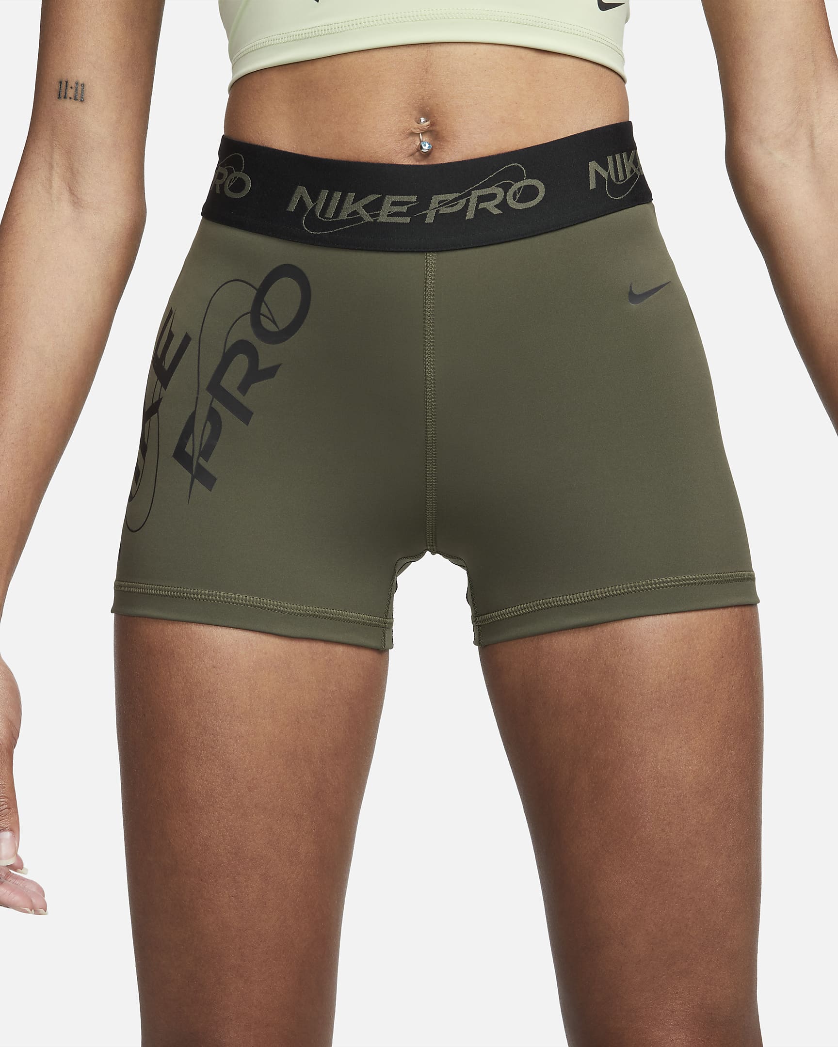 Nike Pro Grafik Shorts Ca 75 Cm Mit Halbhohem Bund Für Damen Nike At