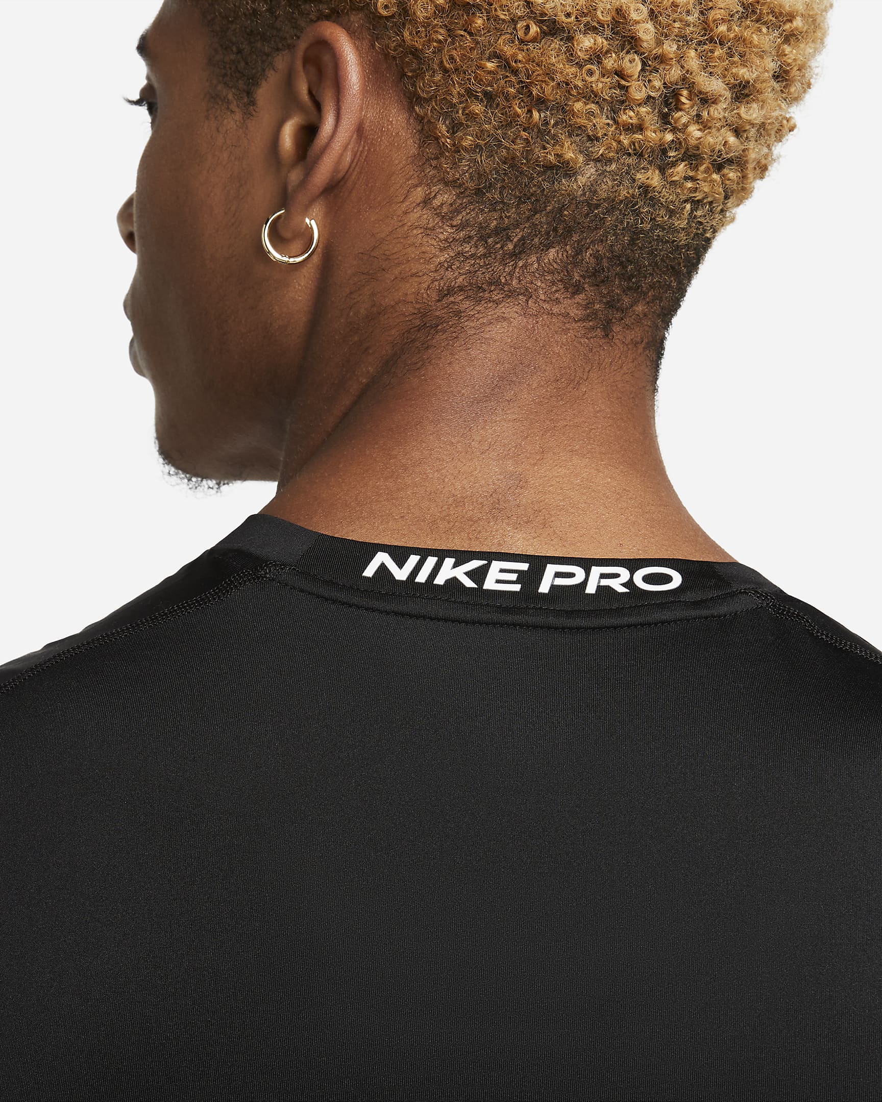 Nike Pro Camiseta de entrenamiento sin mangas y ceñida Dri-FIT - Hombre - Negro/Blanco
