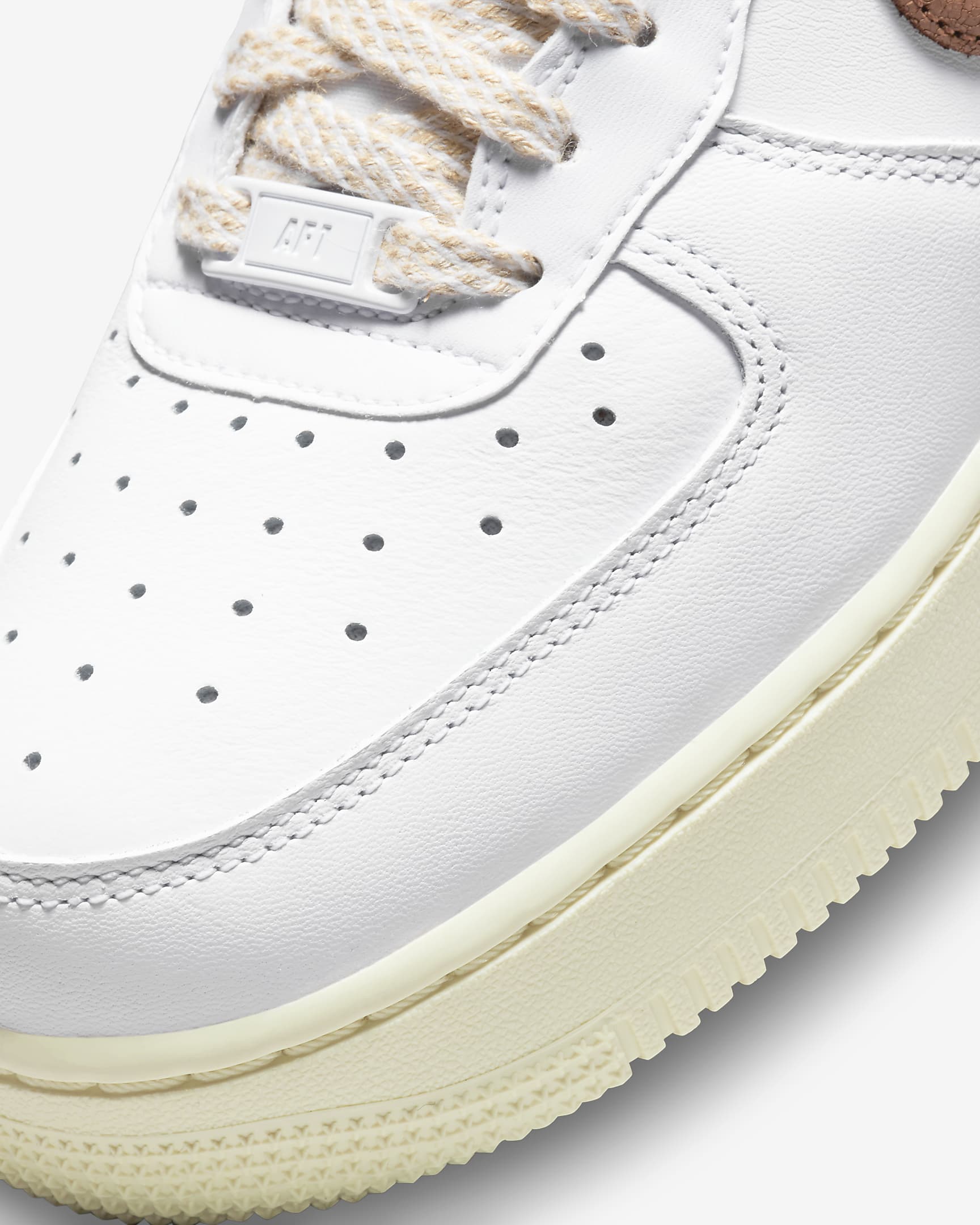 Nike Air Force 1 '07 LX Women's Shoes. Nike UK