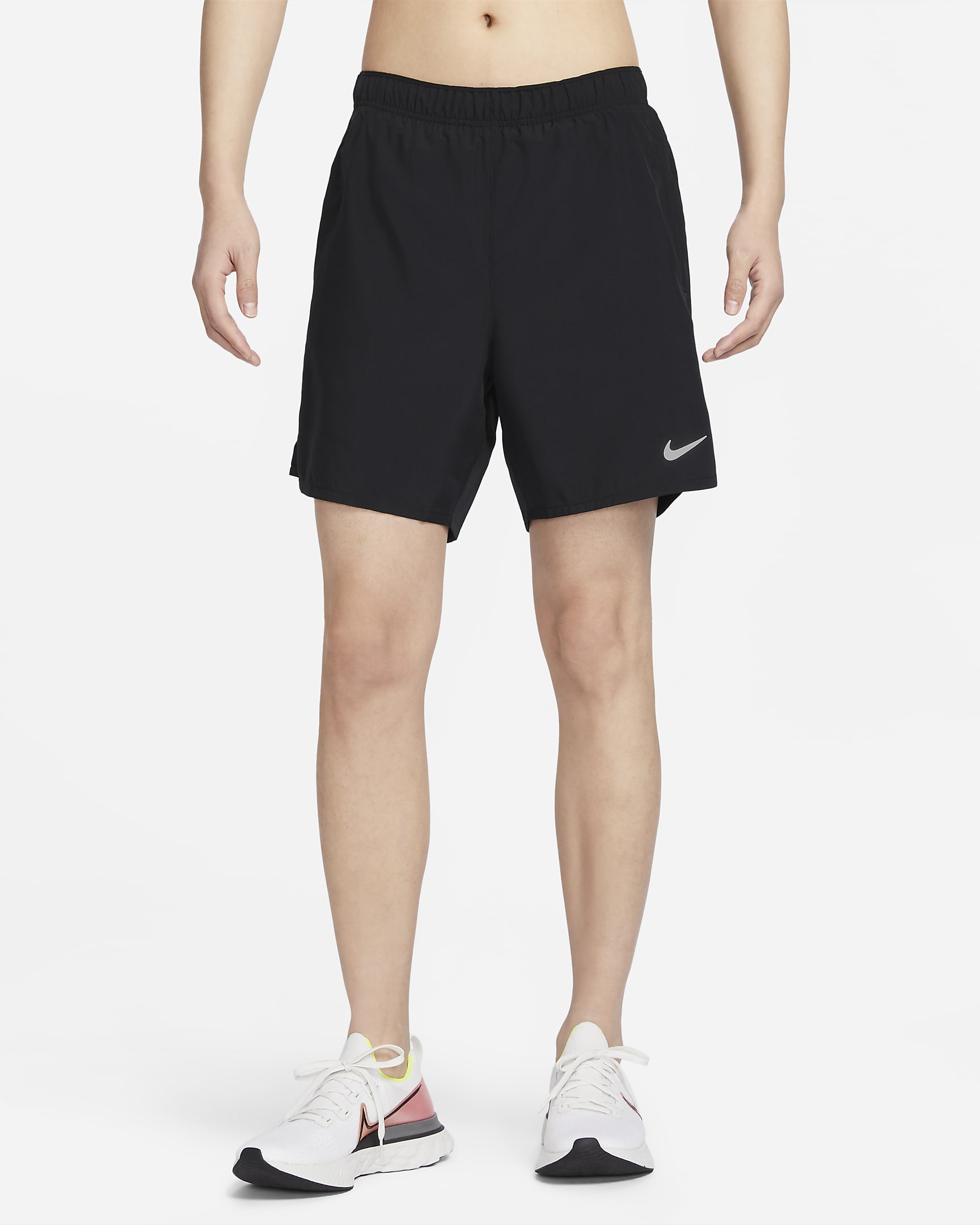 Nike Dri-FIT Challenger Men's 18cm (approx.) 2-in-1 Versatile Shorts ...