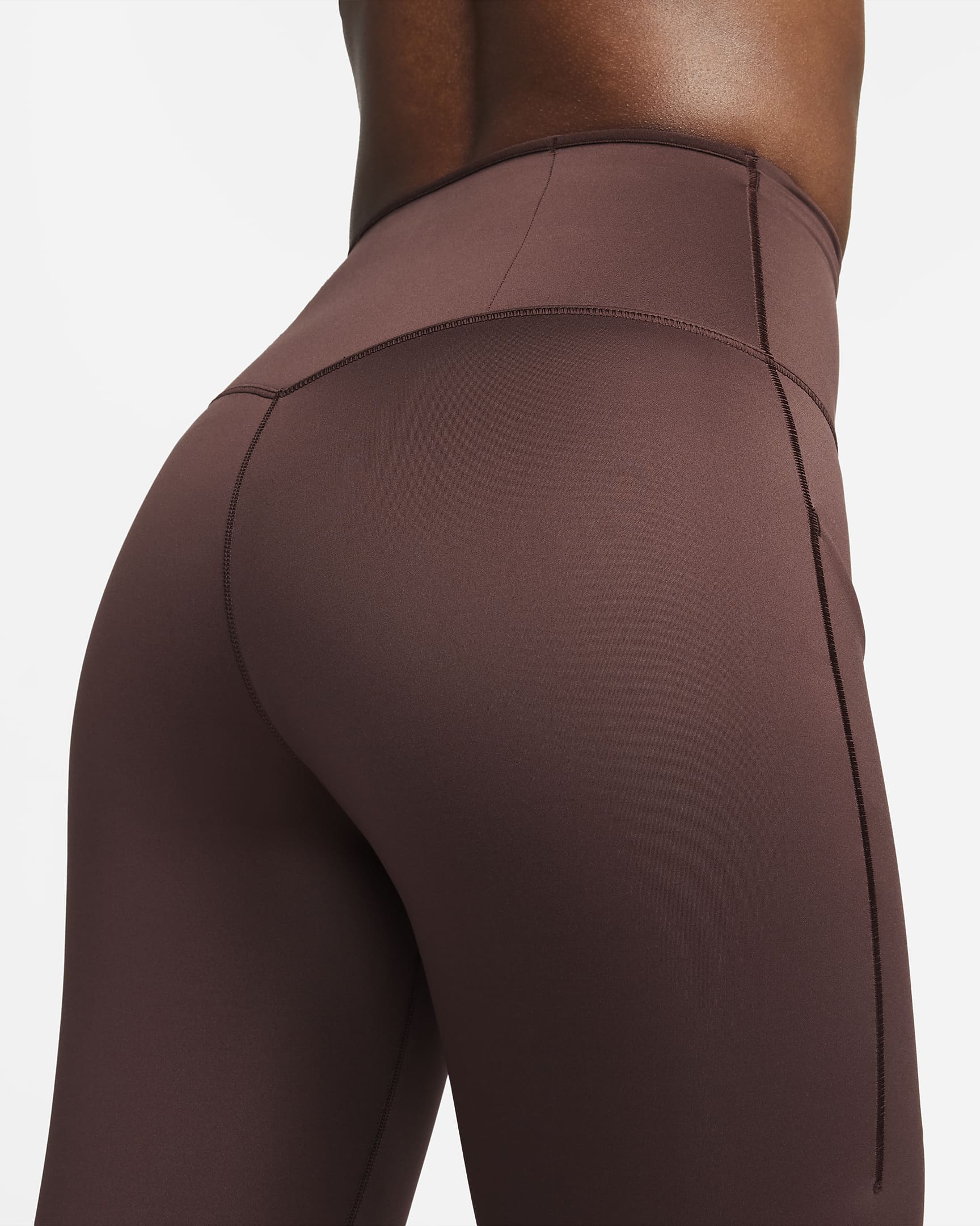 Leggings de tiro alto de 7/8 de sujeción firme con bolsillos para mujer Nike Go - Tierra/Negro