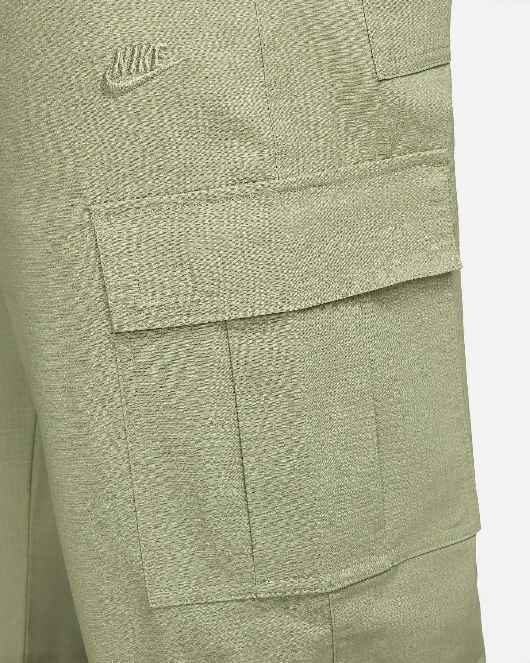 Nike Club Men's Cargo Trousers - Oil Green/Oil Green