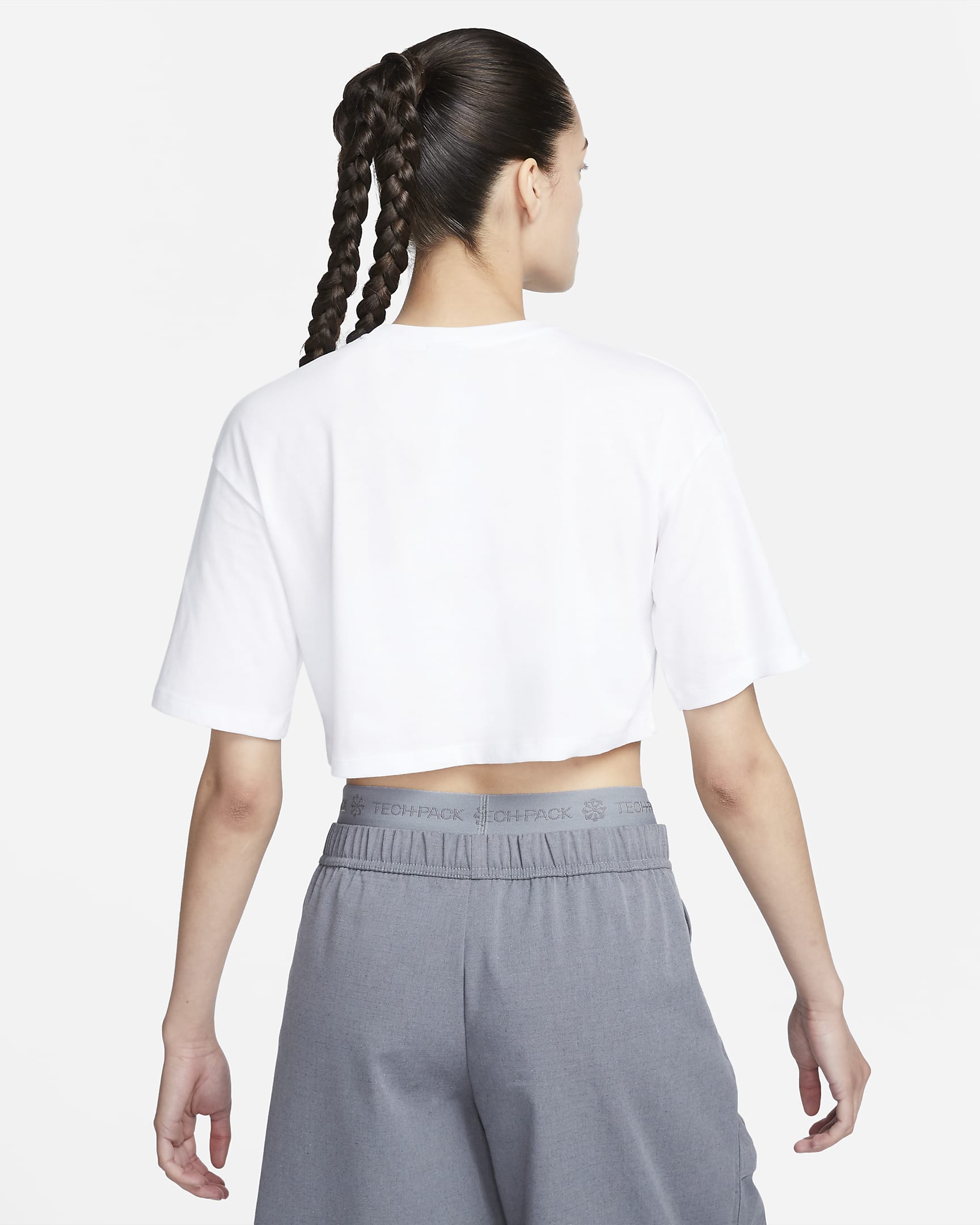 Nike Sportswear Women's Cropped T-Shirt - White/Black