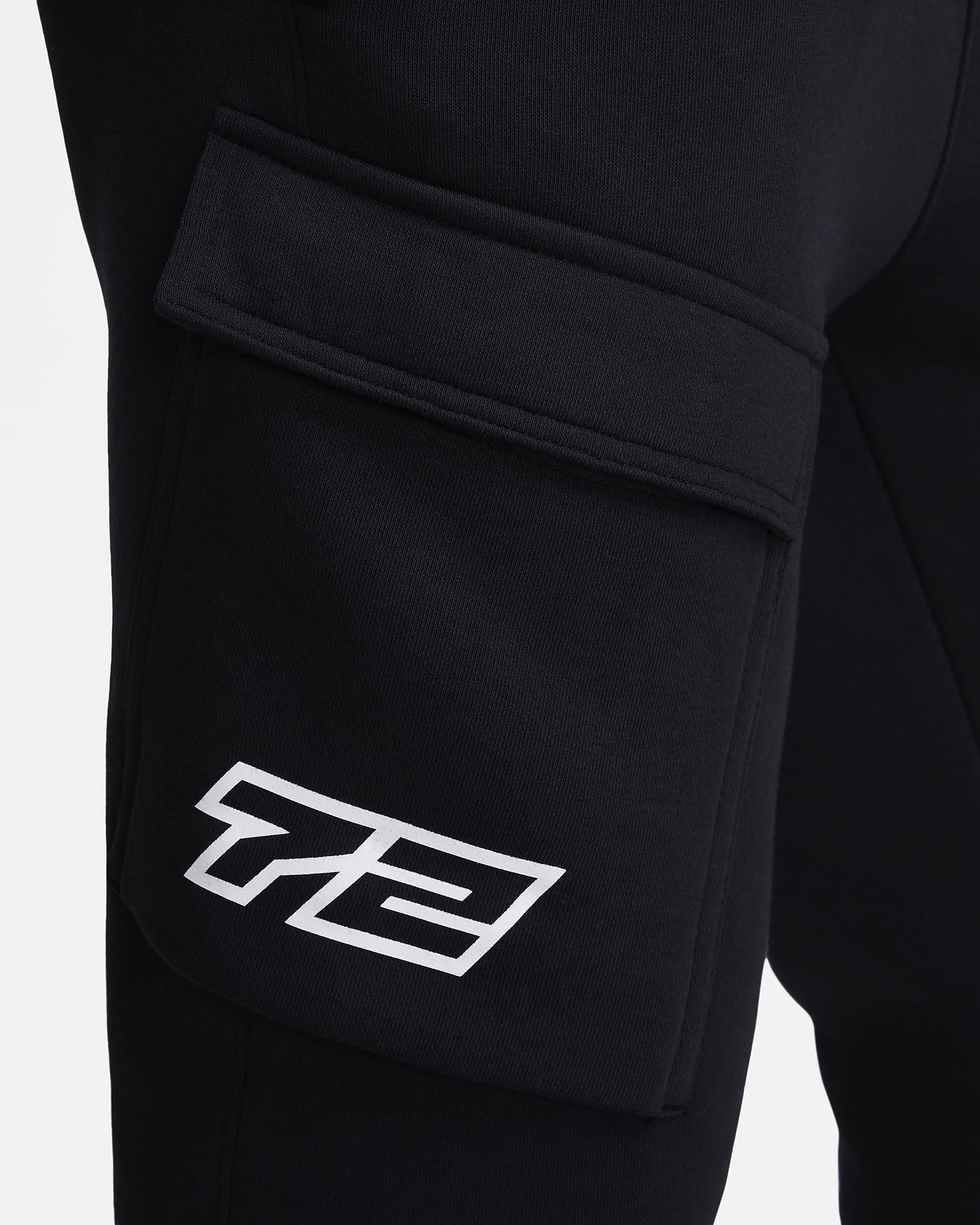 Nike Sportswear Men's Fleece Cargo Trousers. Nike BG