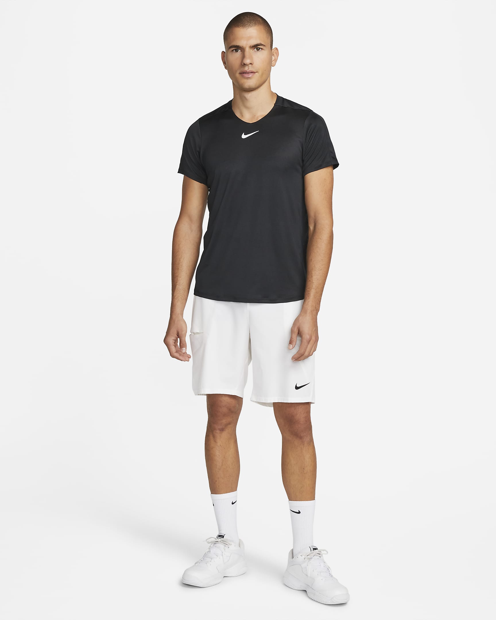 NikeCourt Dri-FIT Advantage Men's Tennis Top. Nike PH