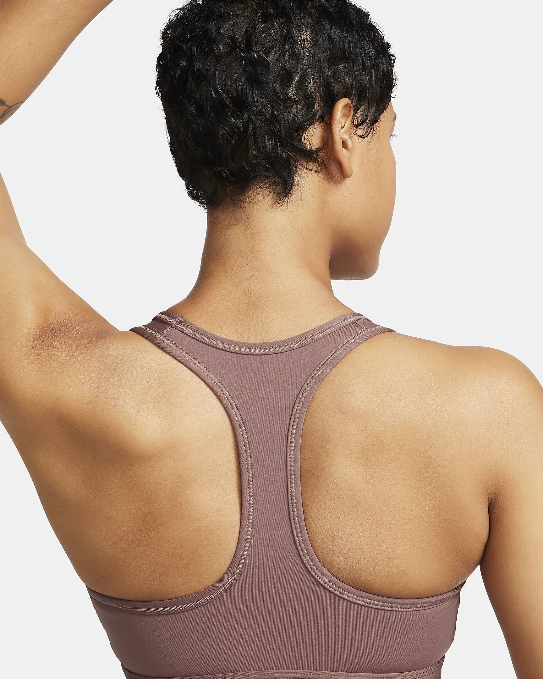 Brassière de sport rembourrée Nike Swoosh Medium Support pour femme - Smokey Mauve/Blanc