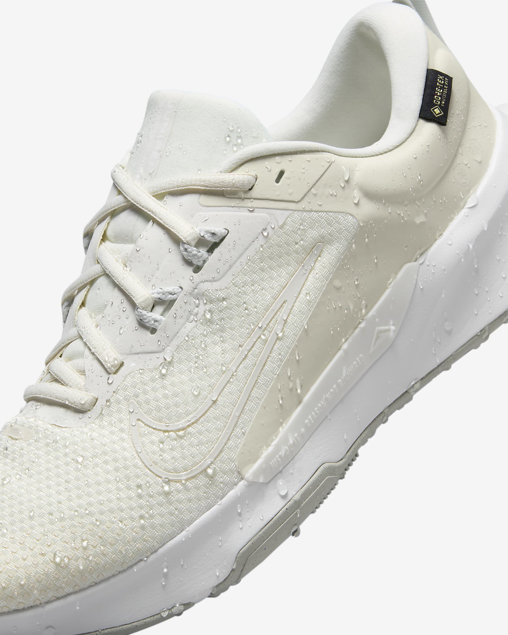 Tenis de trail running impermeables para hombre Nike Juniper Trail 2 GORE-TEX - Fantasma/Blanco cumbre/Marrón verdoso claro