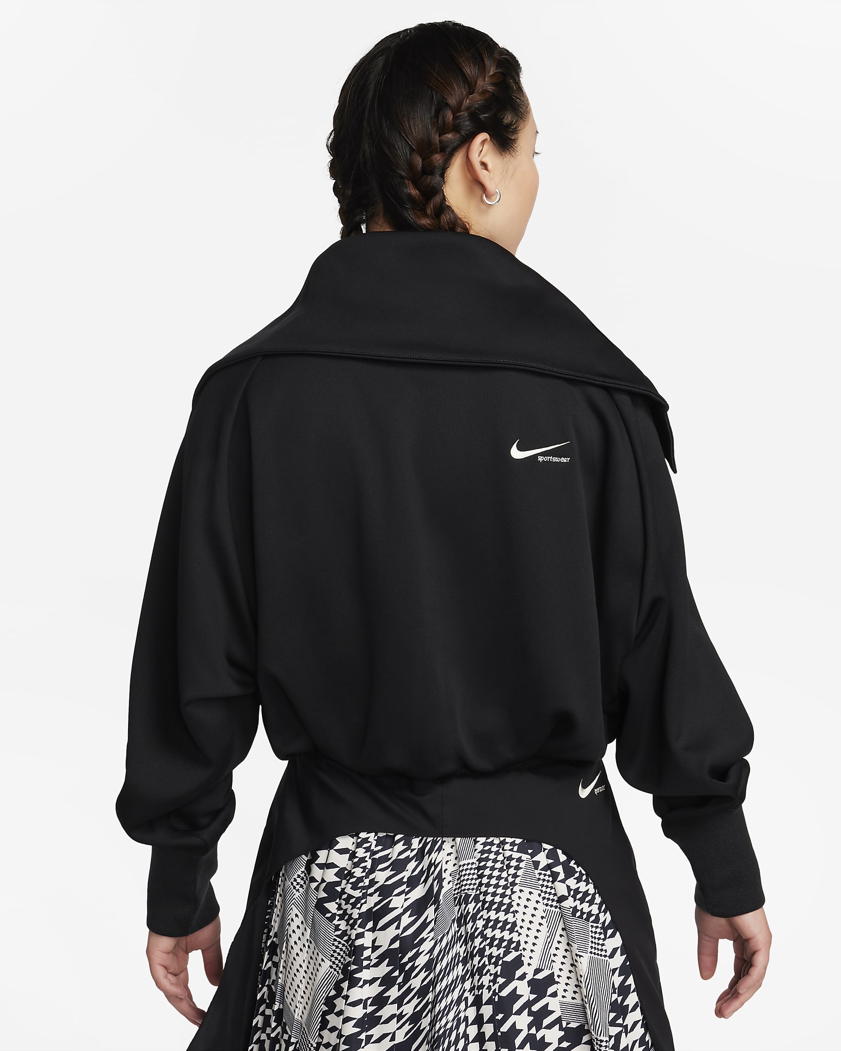 Nike Sportswear Collection Women's Cropped Tracksuit Jacket. Nike ID