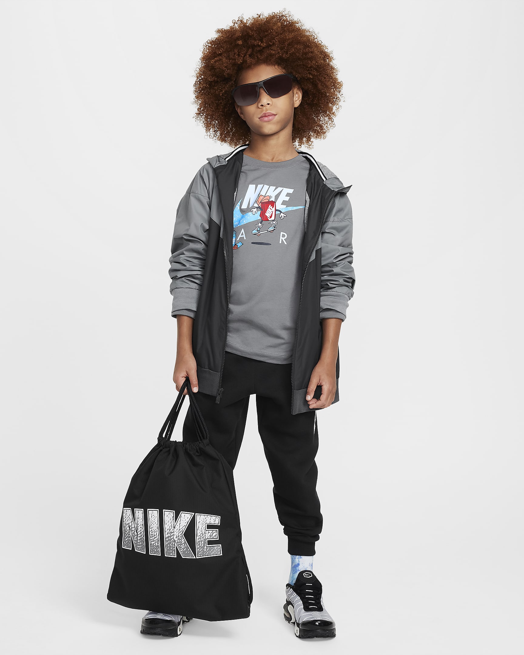 Nike Tas met trekkoord voor kids (12 liter) - Zwart/Zwart/Smoke Grey