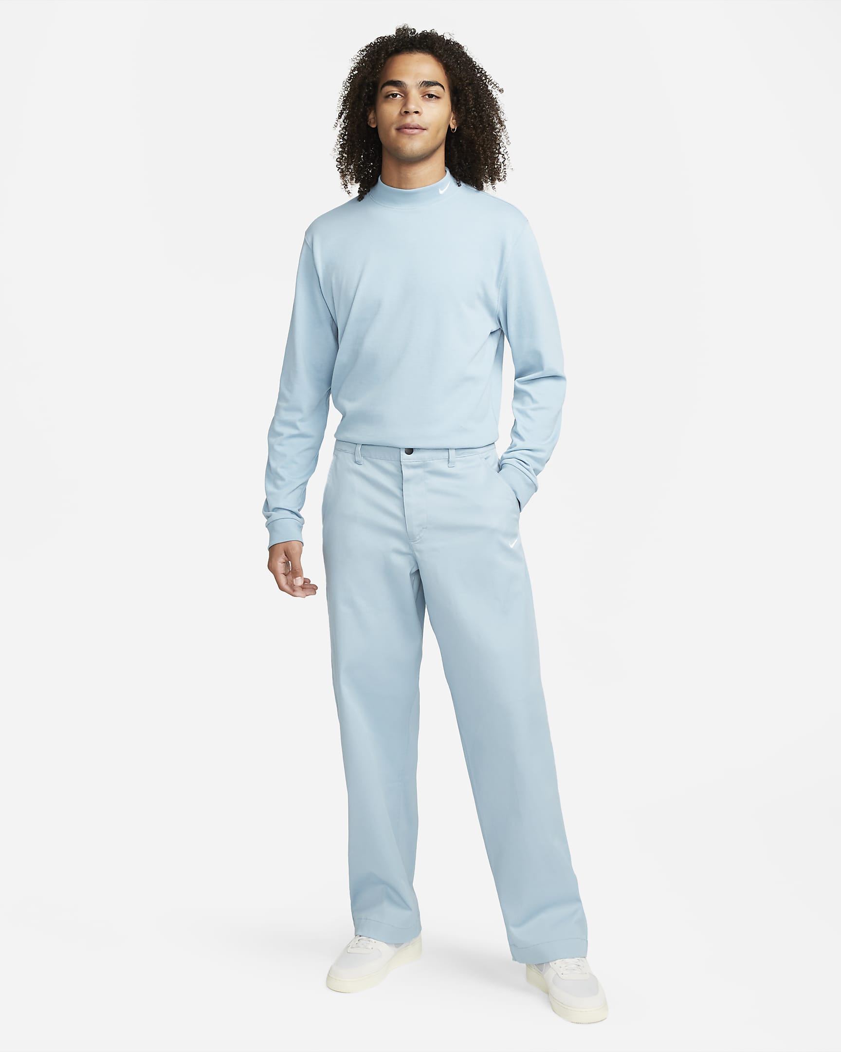 Nike Life Men's Unlined Cotton Chino Trousers. Nike CA