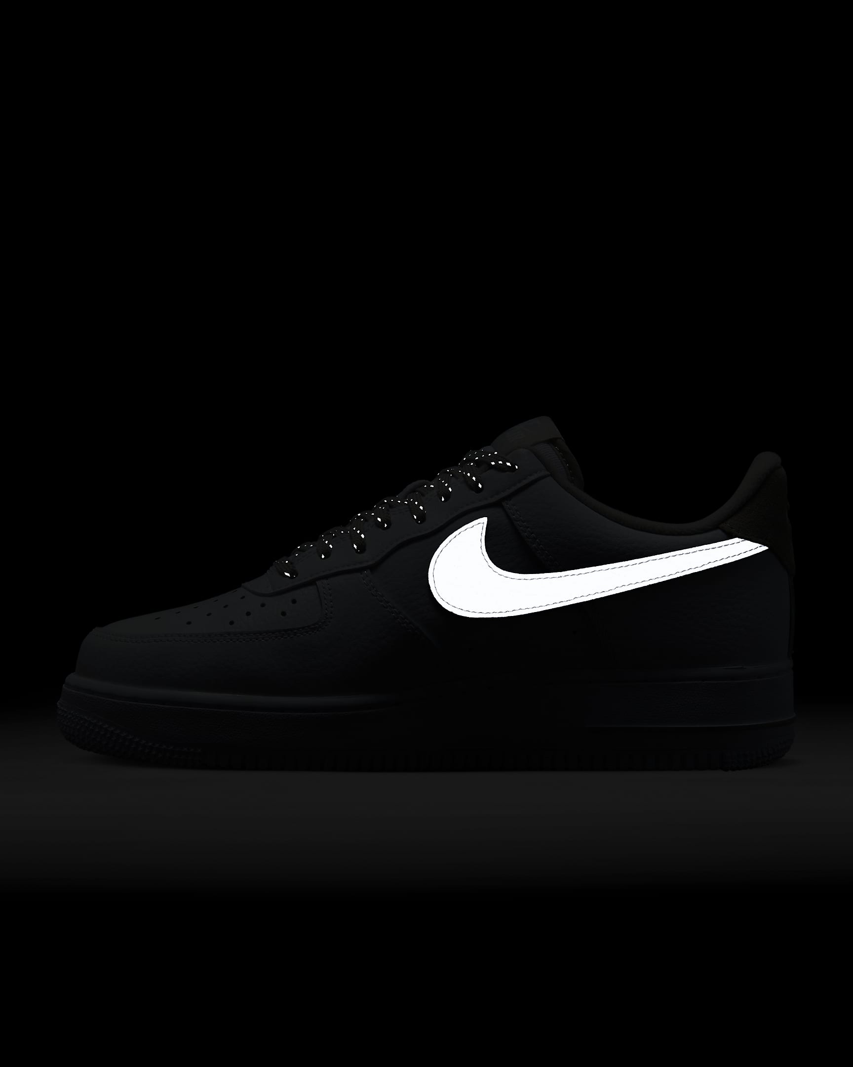 Nike Air Force 1 '07 Men's Shoes. Nike LU