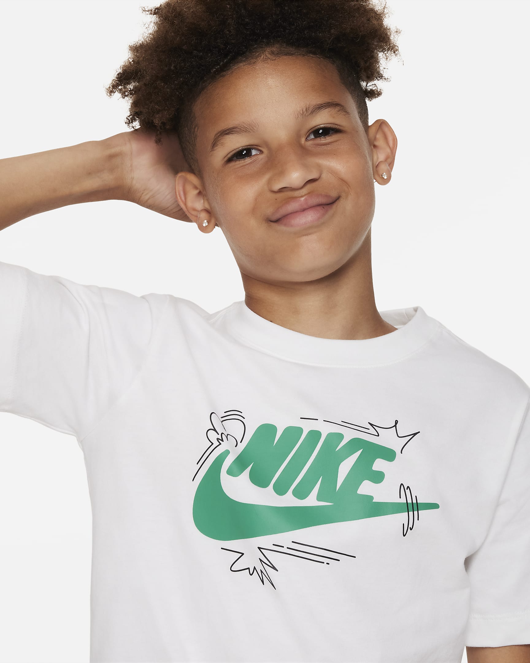 Playera para niños talla grande Nike Sportswear. Nike.com