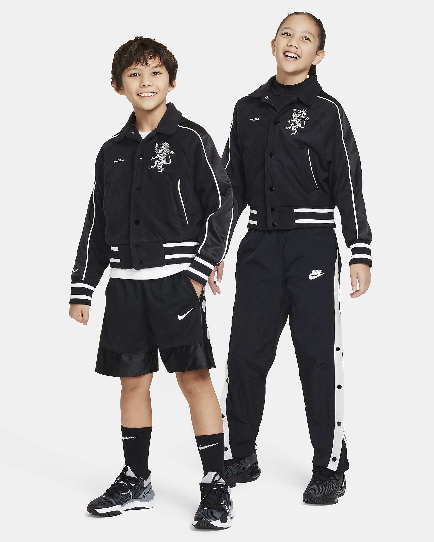 LeBron Older Kids' Basketball Jacket - Black/Black/White/White