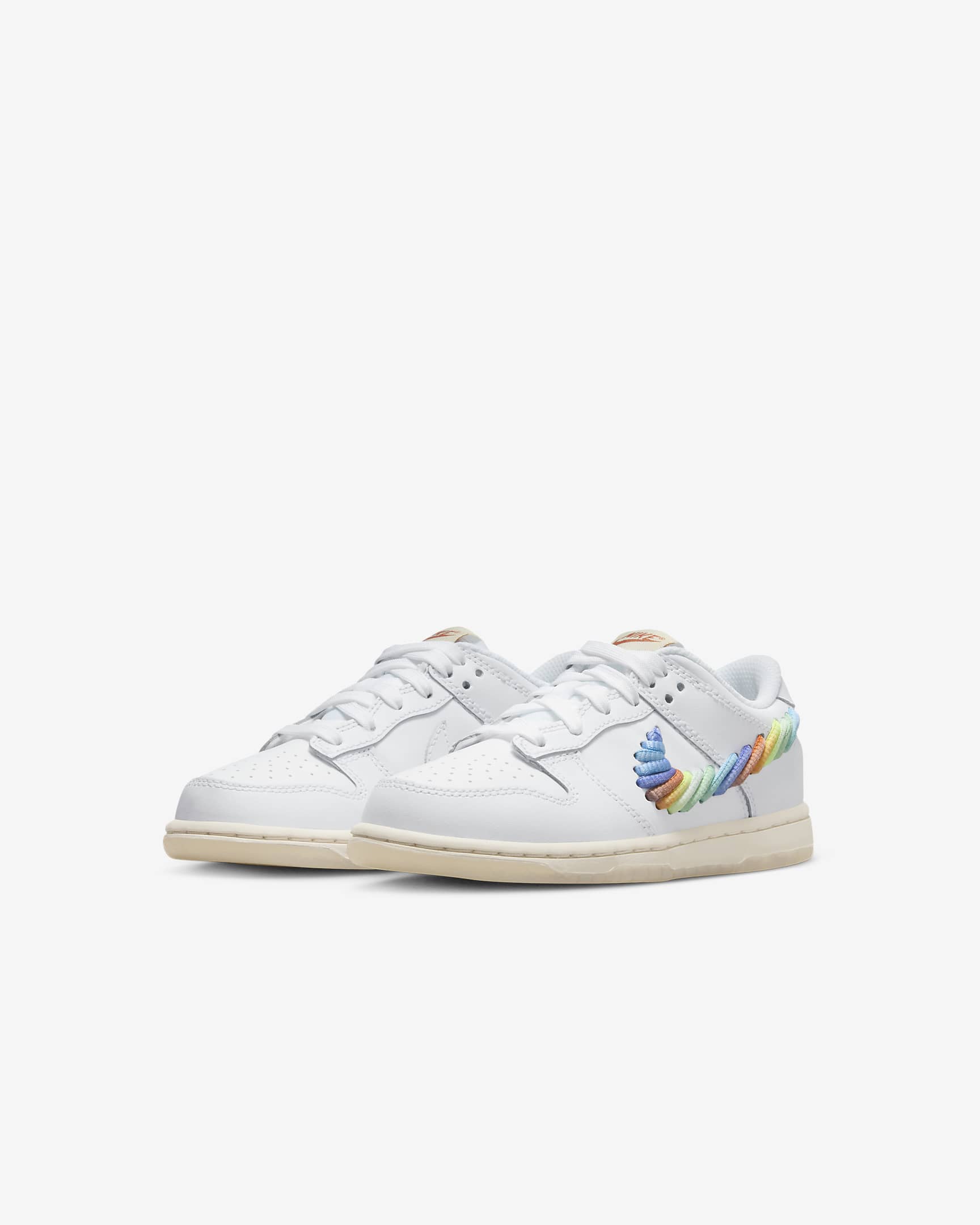 Chaussure Nike Dunk Low SE pour enfant - Blanc/Dark Pony/Light Silver/Multicolore