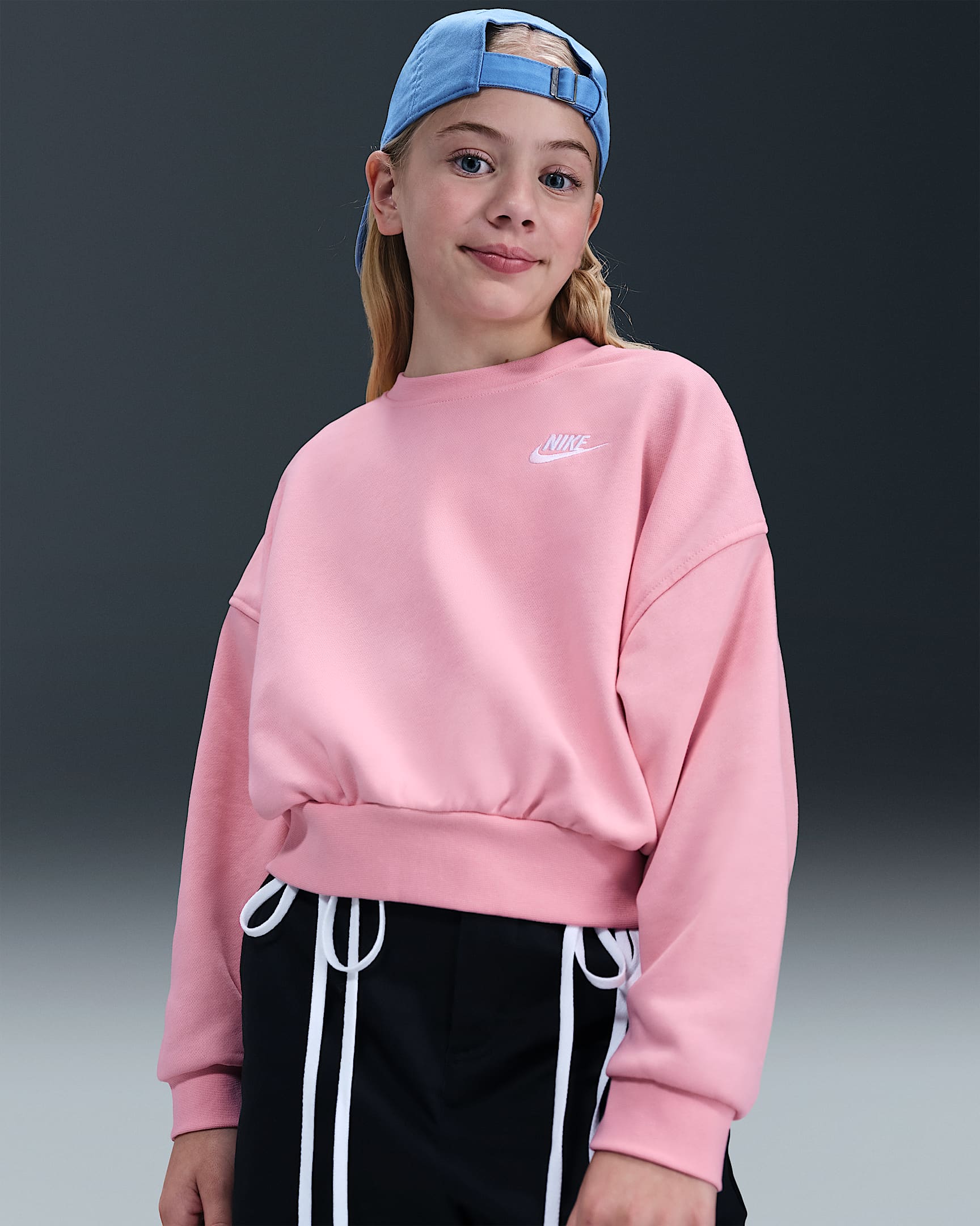 Sudadera de corte cuadrado para niños talla grande Nike Sportswear Club Fleece - Rosa suave medio/Blanco
