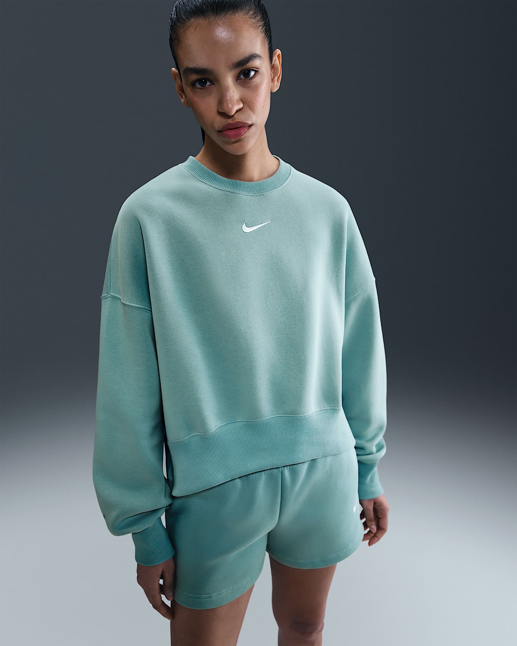 Nike Sportswear Phoenix Fleece Women's Over-Oversized Crew-Neck Sweatshirt - Cannon/Sail