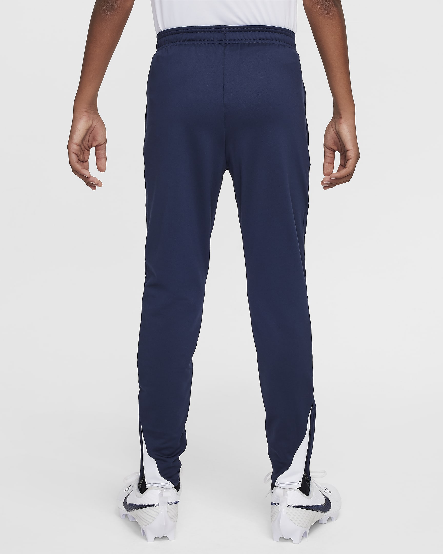 Nike DriFIT Strike Older Kids' Football Pants. Nike UK