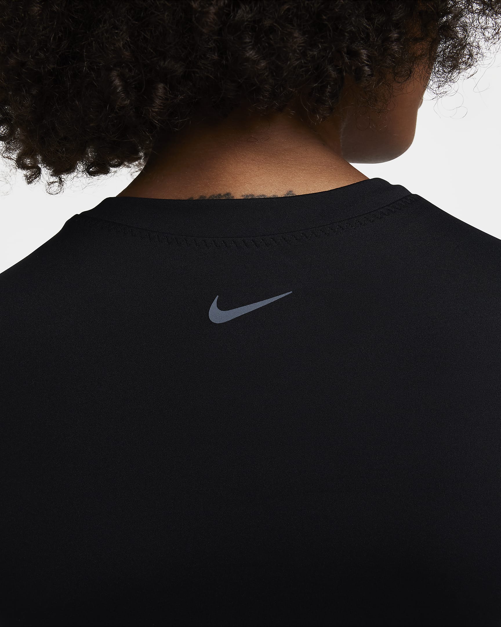 Nike One Fitted Dri-FIT Longsleeve-Oberteil für Damen - Schwarz/Schwarz/Schwarz