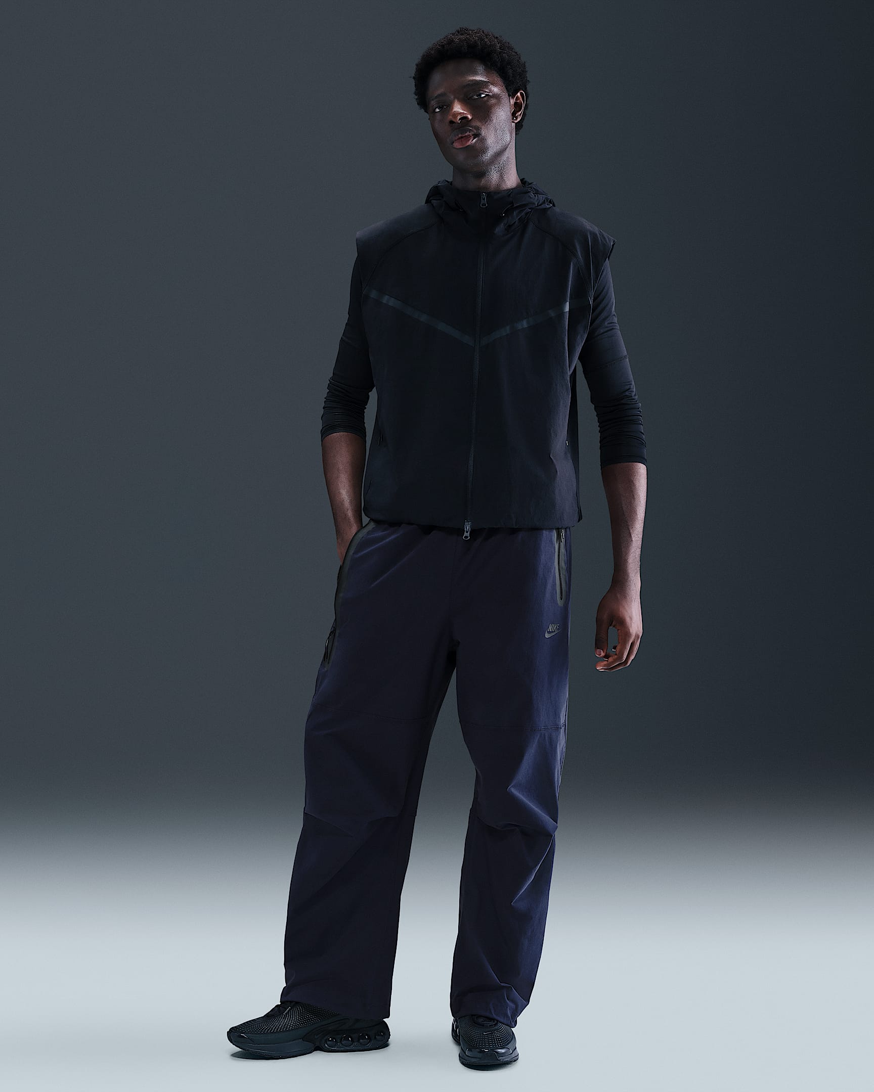 Nike Tech Men's Woven Oversized Trousers - Obsidian/Obsidian/Black