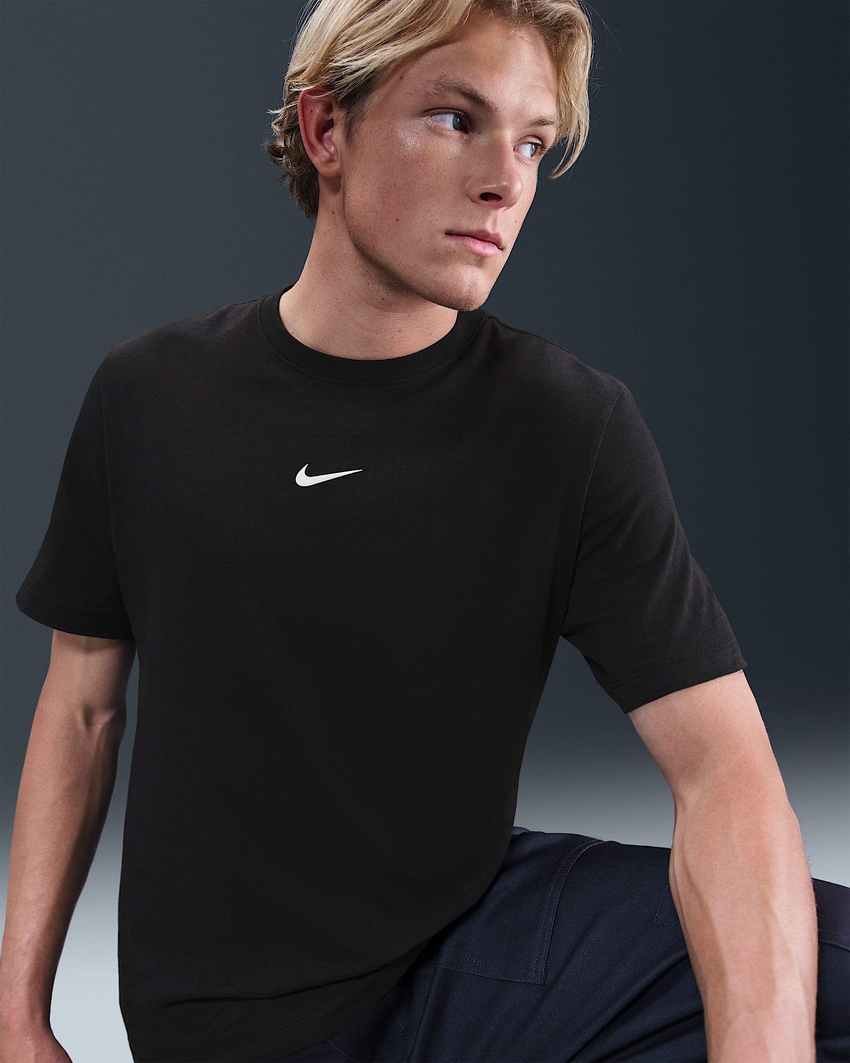 Nike Sportswear T-Shirt - Black