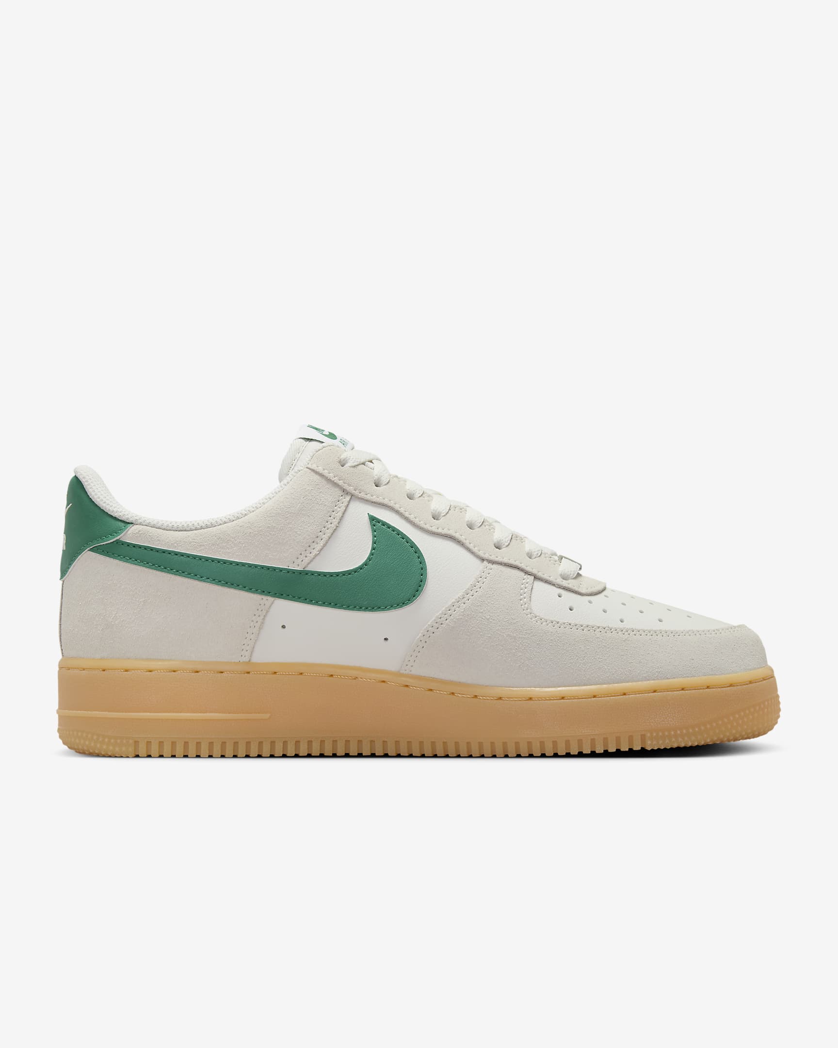 Sko Nike Air Force 1 ’07 LV8 för män - Phantom/Gum Yellow/Summit White/Malachite