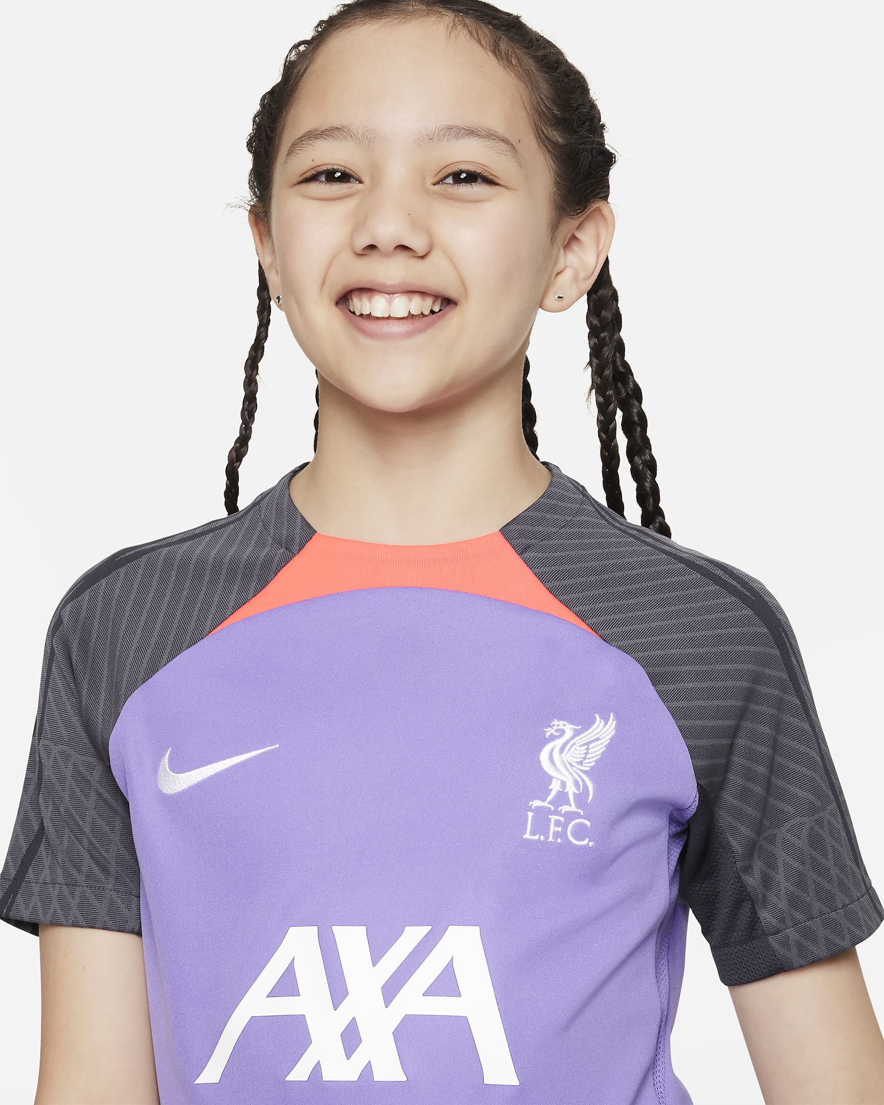 Liverpool F.C. Strike Third Older Kids' Nike Dri-FIT Football Short ...