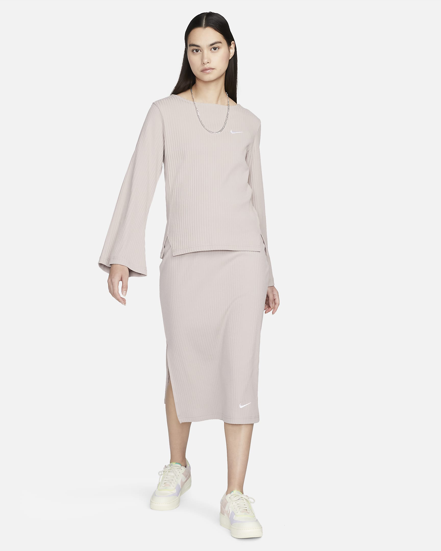 Nike Sportswear Women's HighWaisted Ribbed Jersey Skirt.