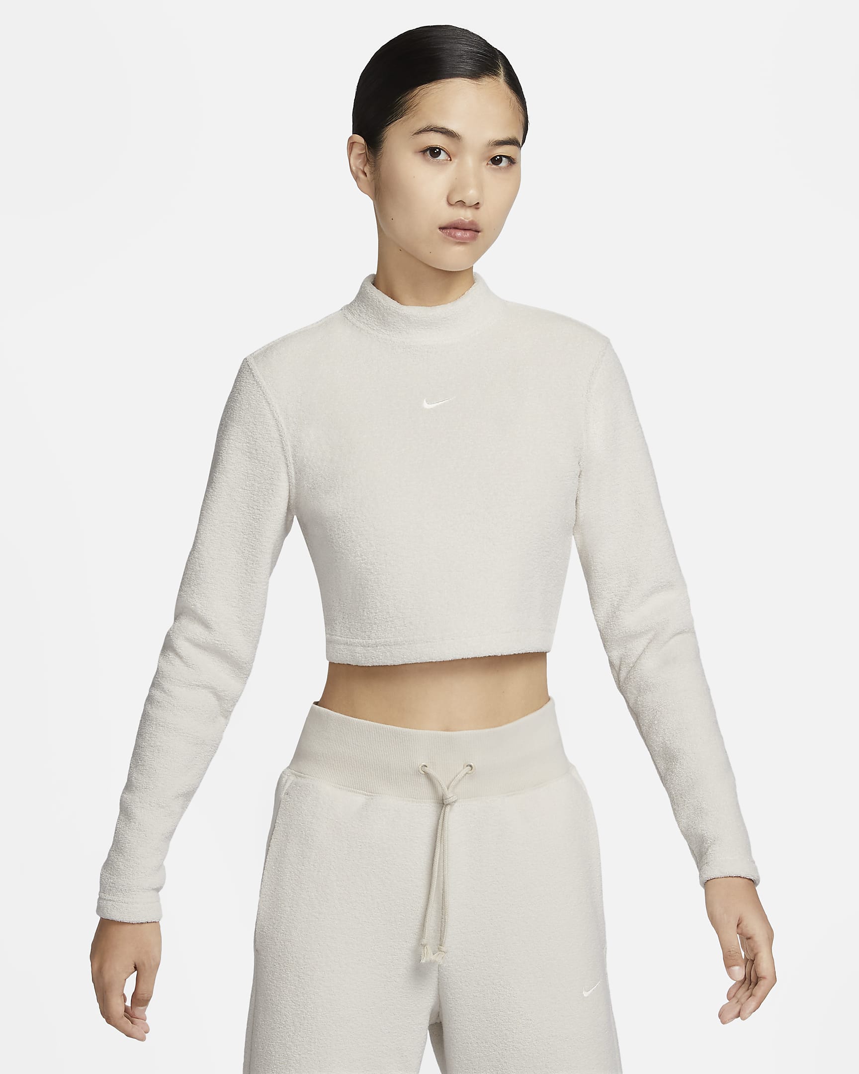 Nike Sportswear Phoenix Plush Women's Slim Long-Sleeve Cropped Cozy Fleece Top - Light Orewood Brown/Sail