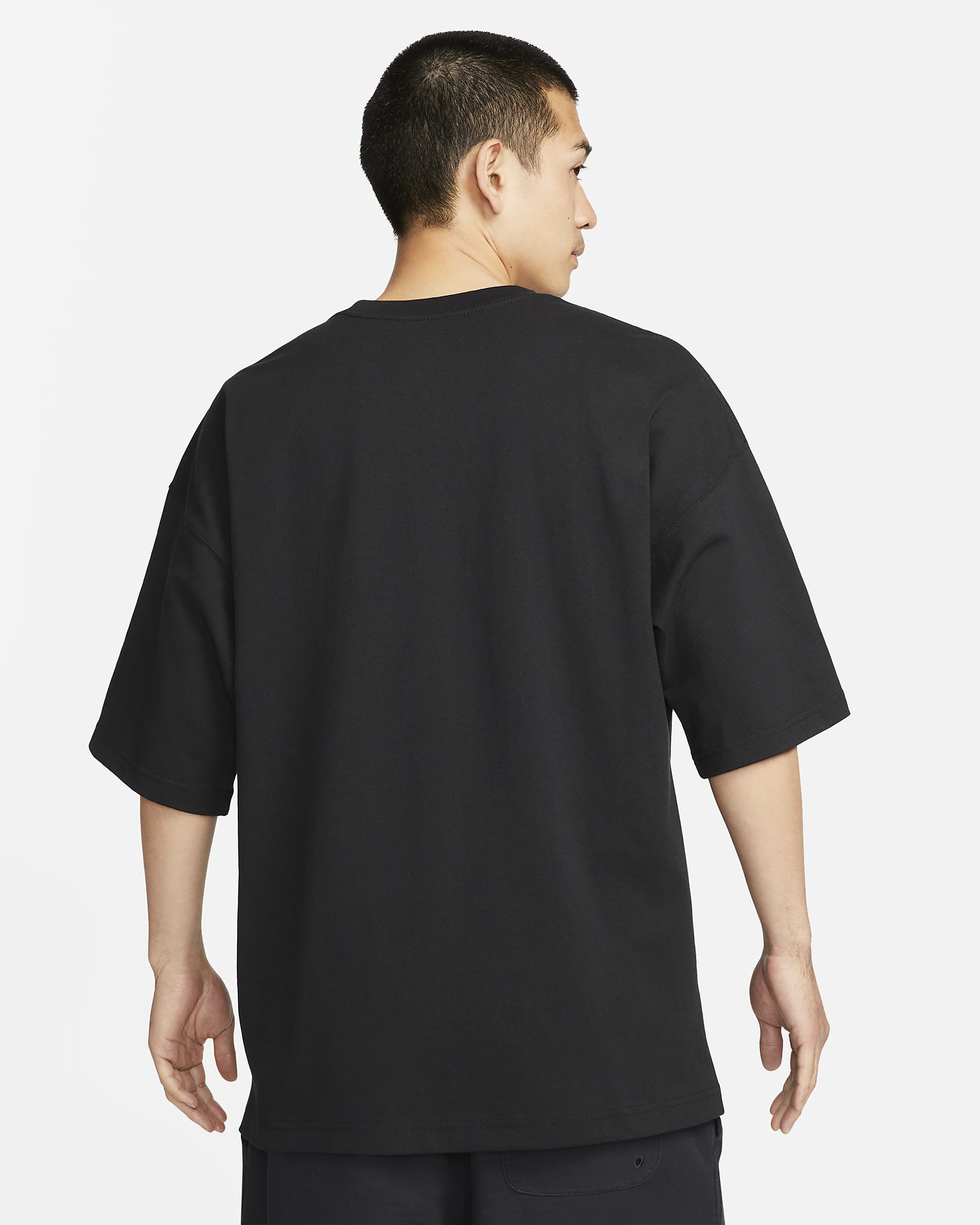 Nike Sportswear Men's Oversized T-shirt - Black