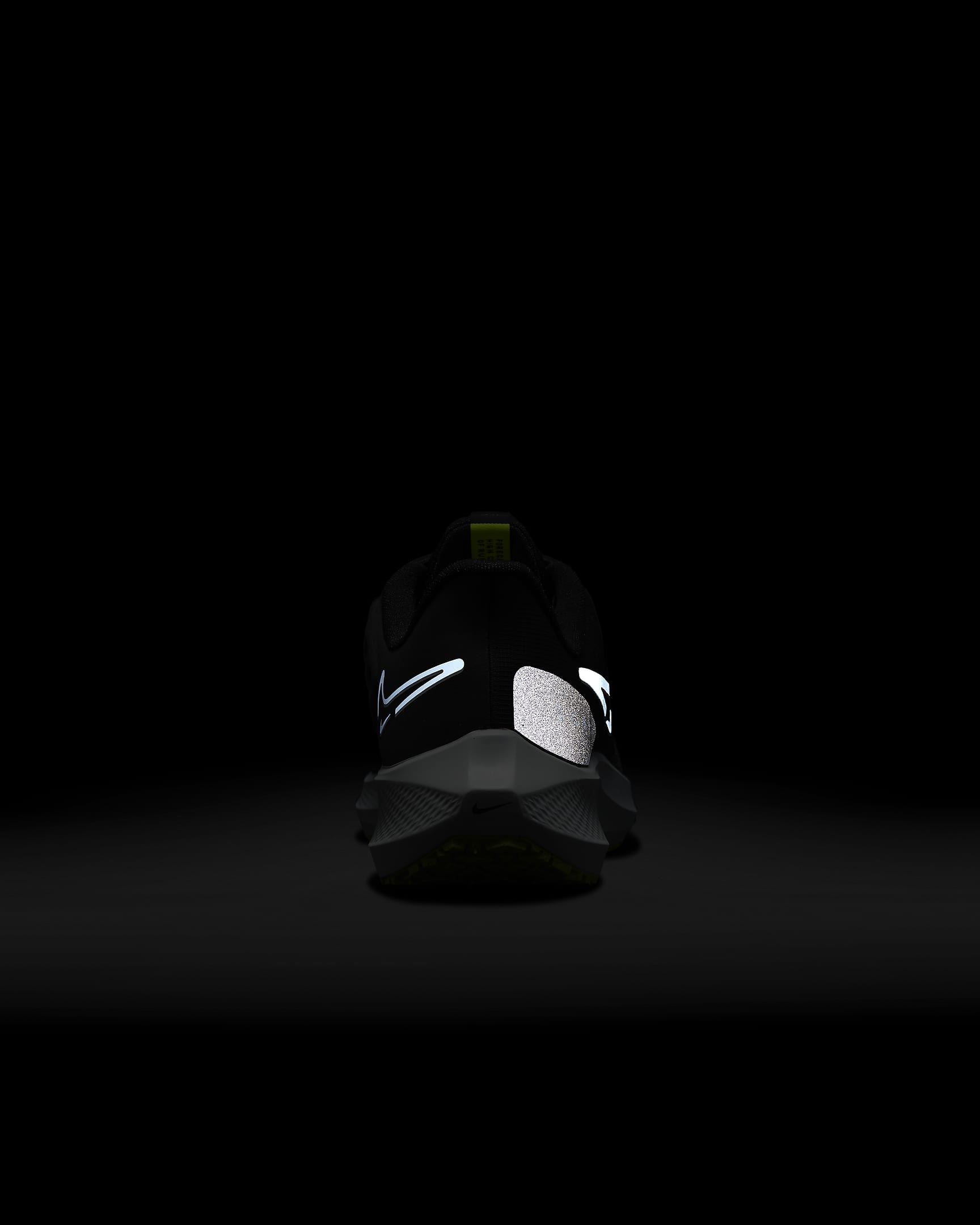 nike pegasus shield men