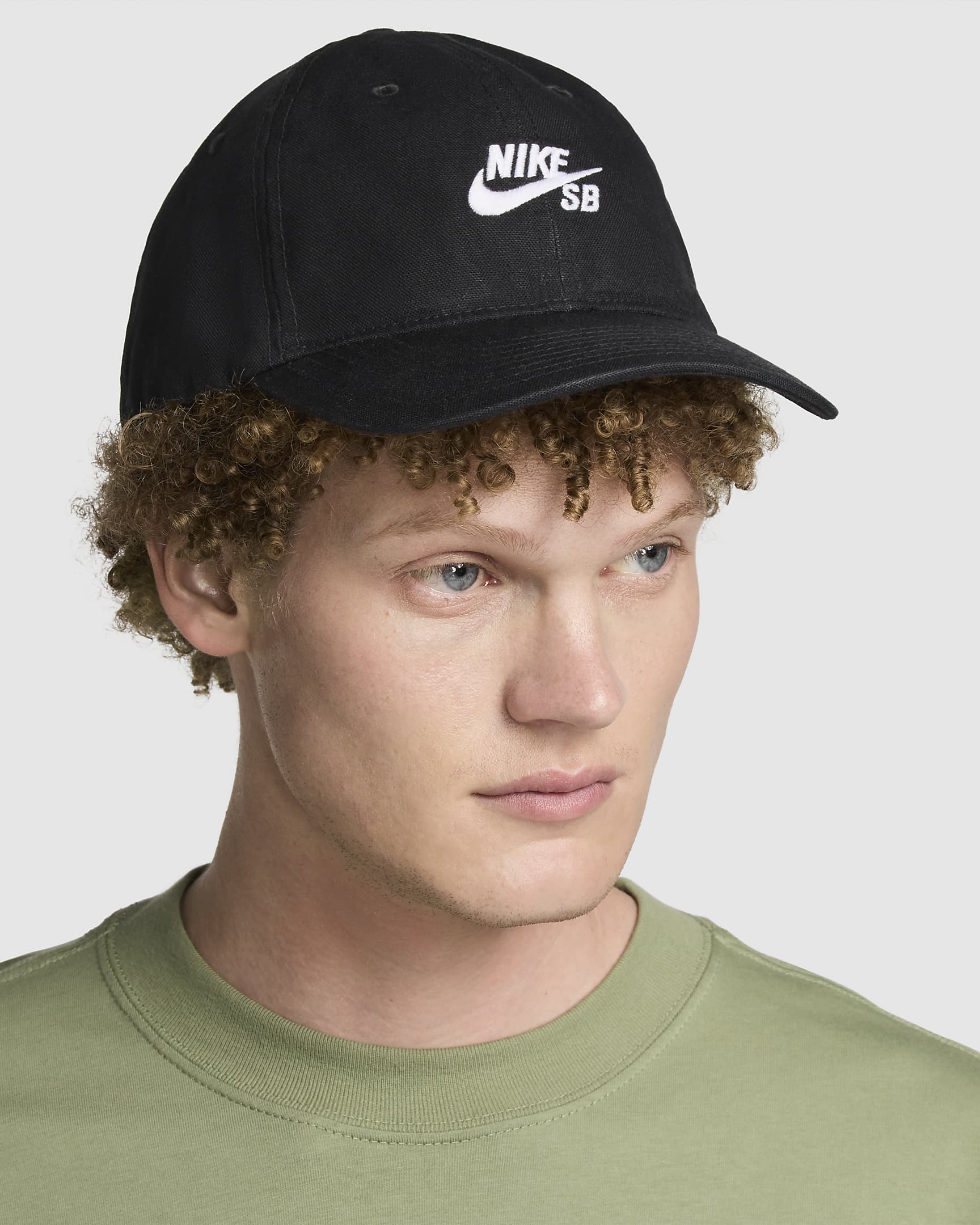 Nike SB Club Unstructured Skate Cap - Black/White