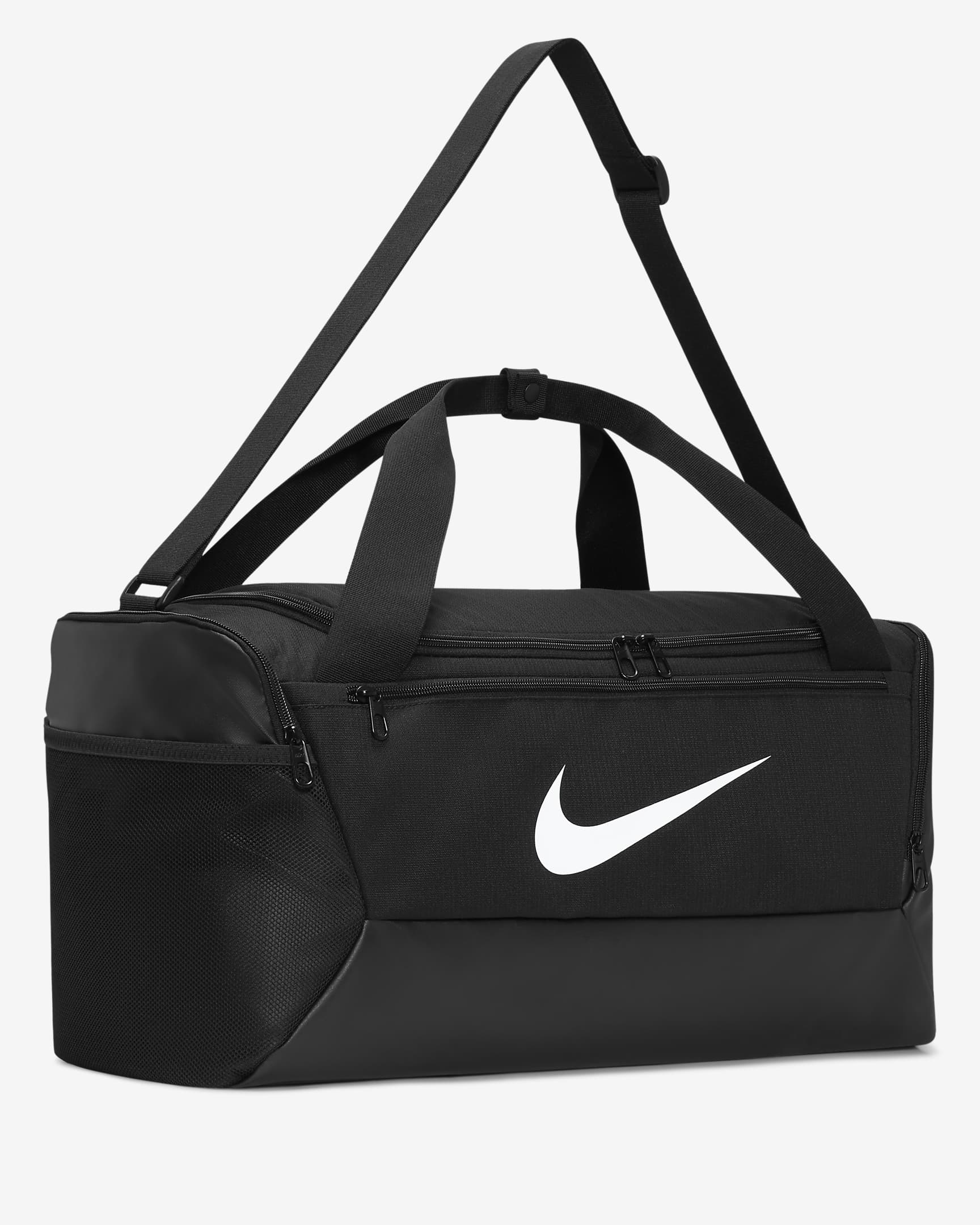 Nike Brasilia 9.5-træningstaske (lille, 41 liter) - sort/sort/hvid