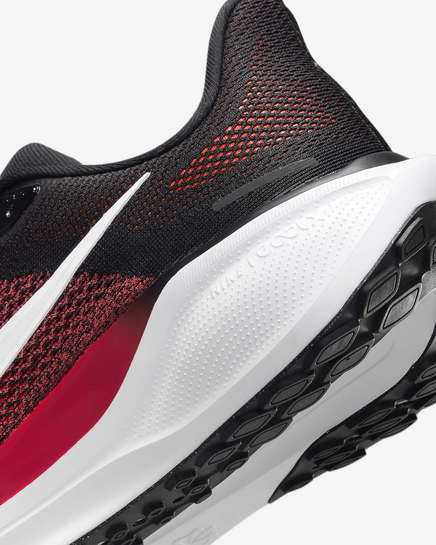 Nike Pegasus 41 Men's Road Running Shoes (Extra Wide).