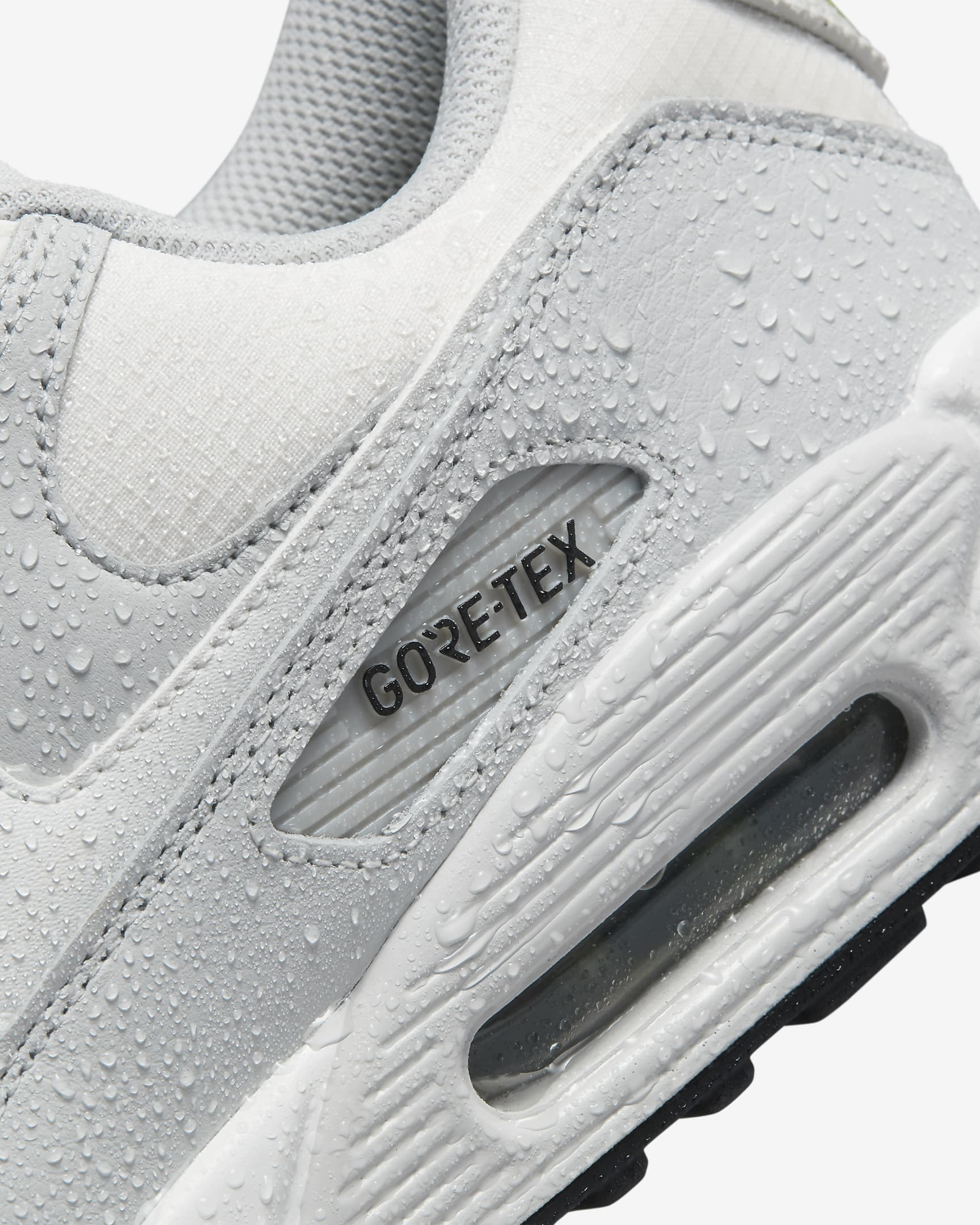 Nike Air Max 90 GORE-TEX Shoes - Photon Dust/Grey Fog/Chlorophyll/Summit White