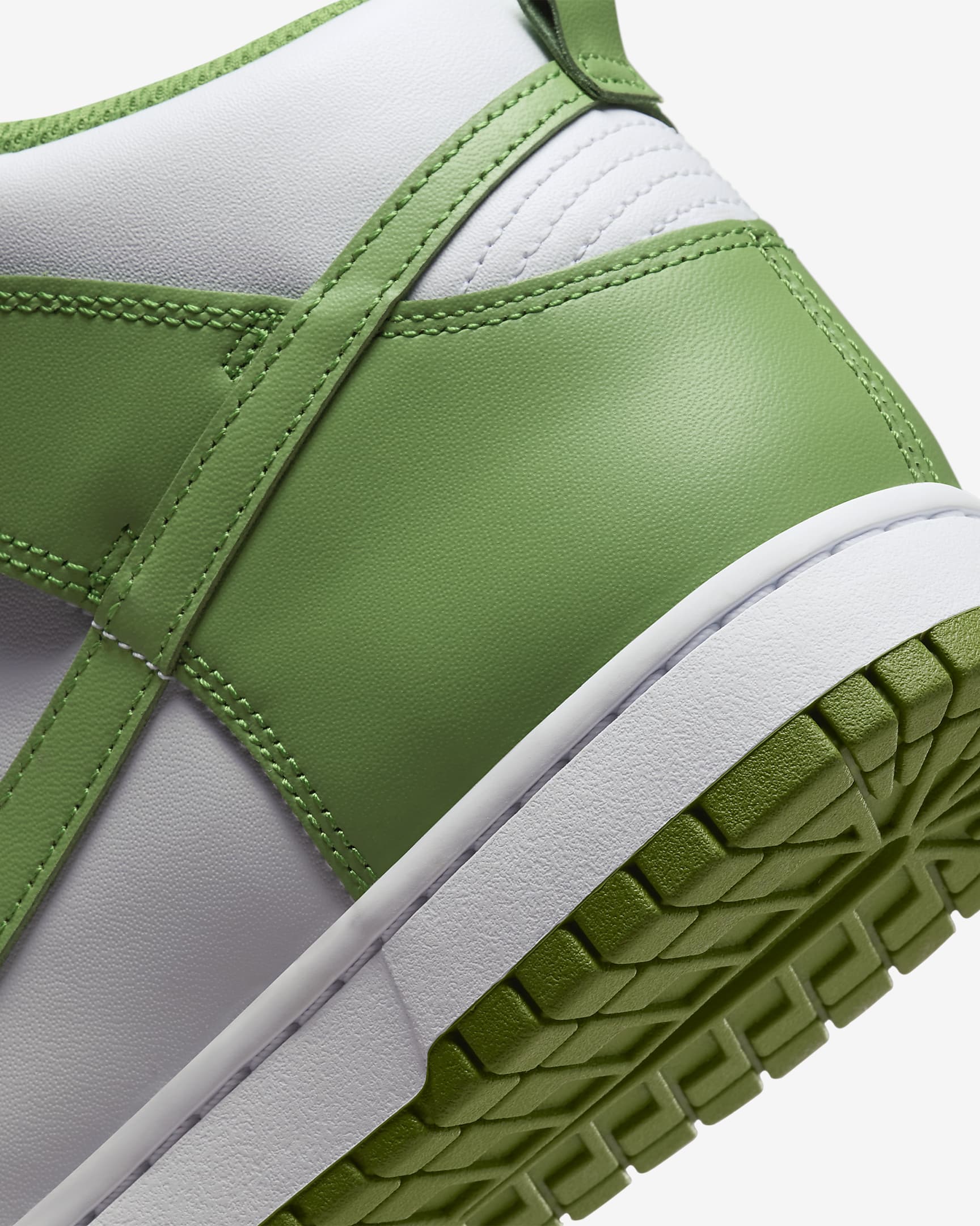 Nike Dunk High Retro Men's Shoes - White/White/Chlorophyll