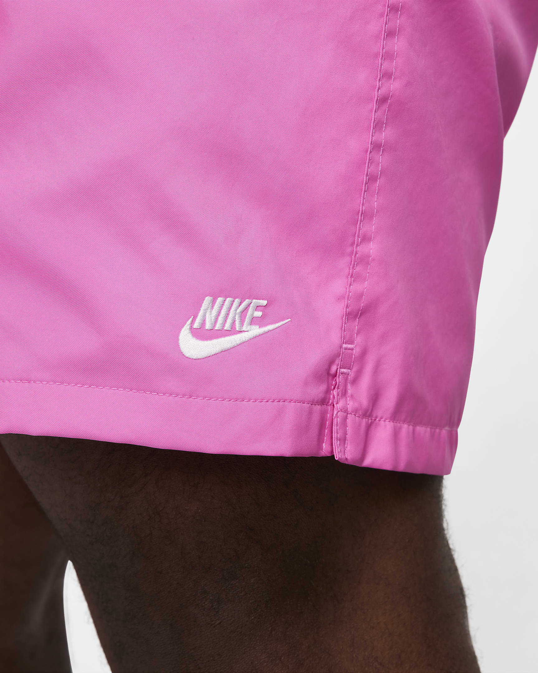 Short Flow tissé Nike Club pour homme - Playful Pink/Blanc