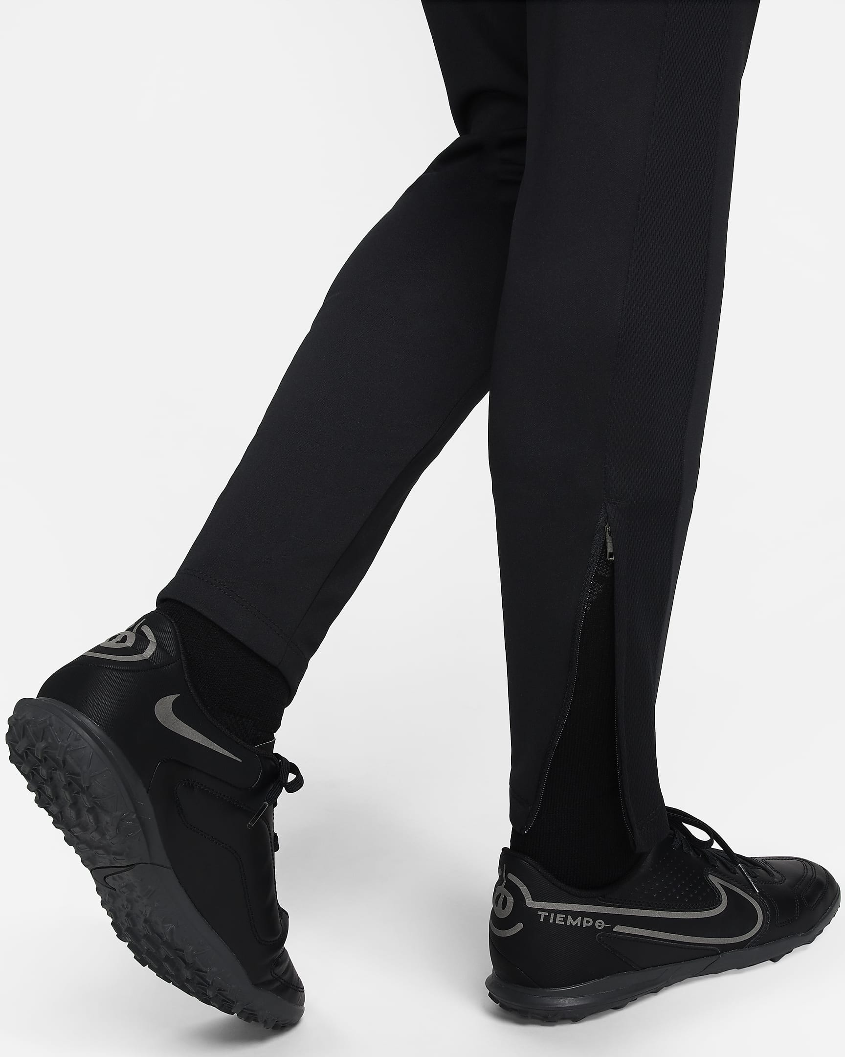 Nike DriFIT Academy Women's Football Pants. Nike UK