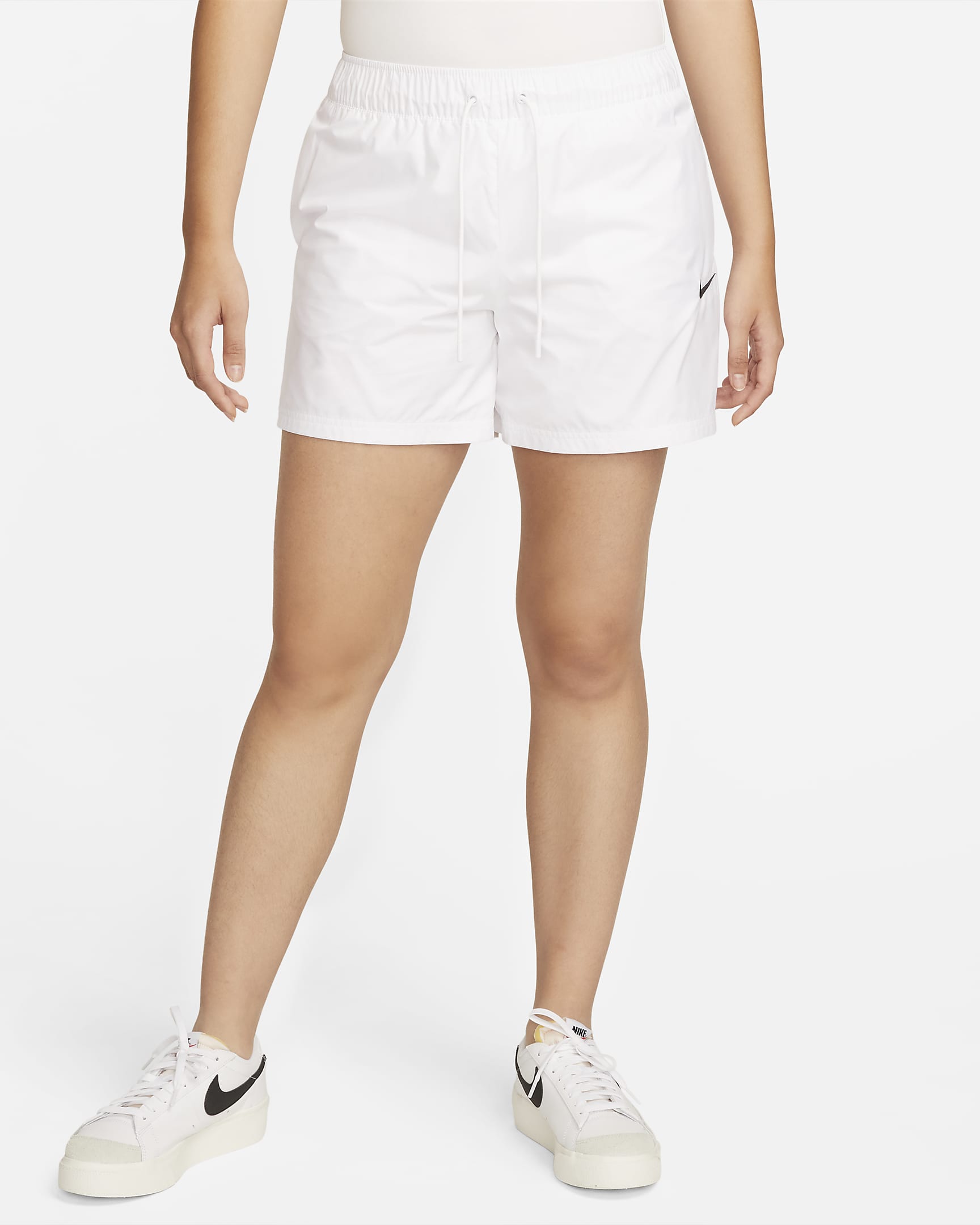 Nike Sportswear Essentials Women's Repel Mid-Rise Shorts - White/Black