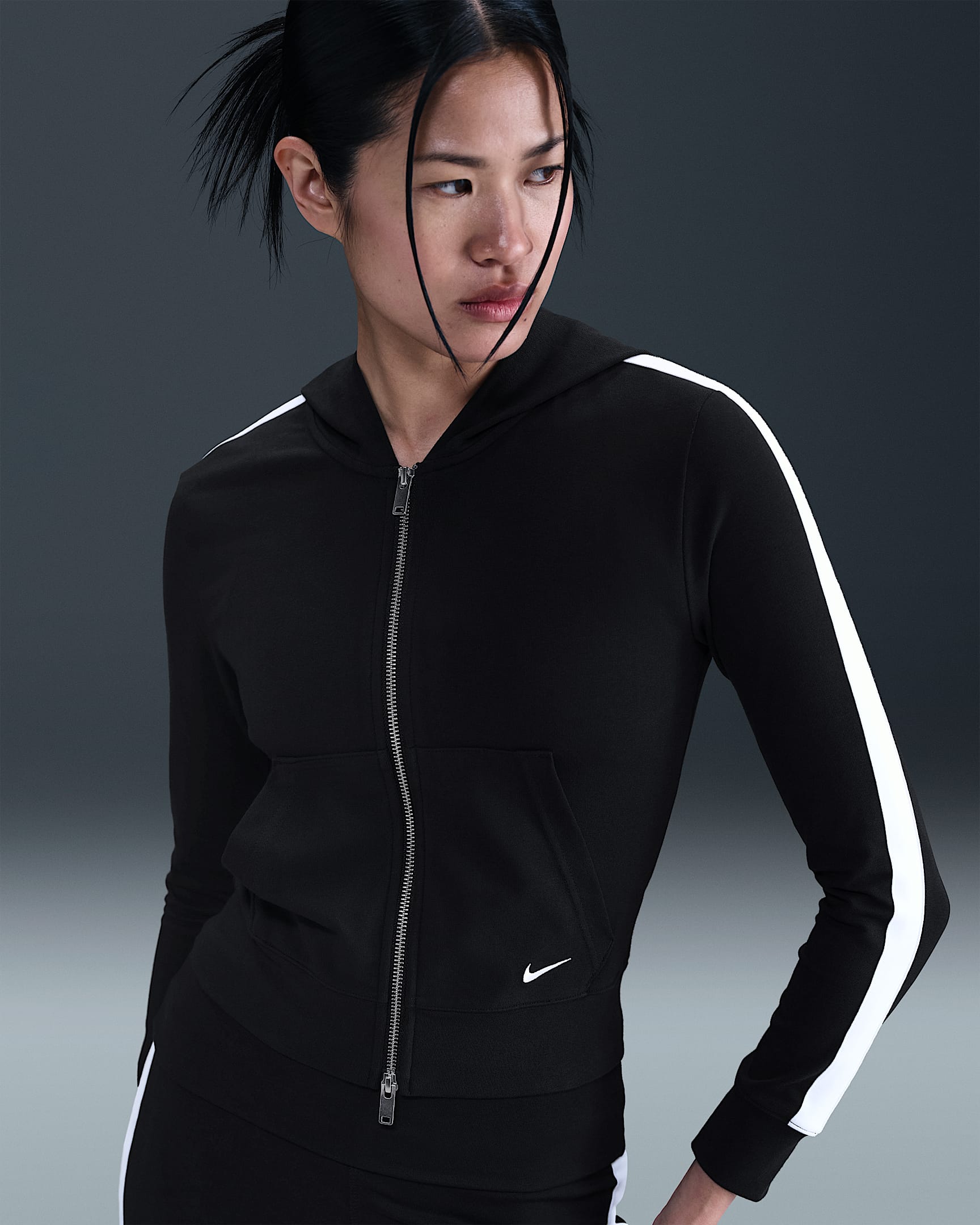 Haut à manches longues, capuche et zip Nike Sportswear pour femme - Noir/Blanc